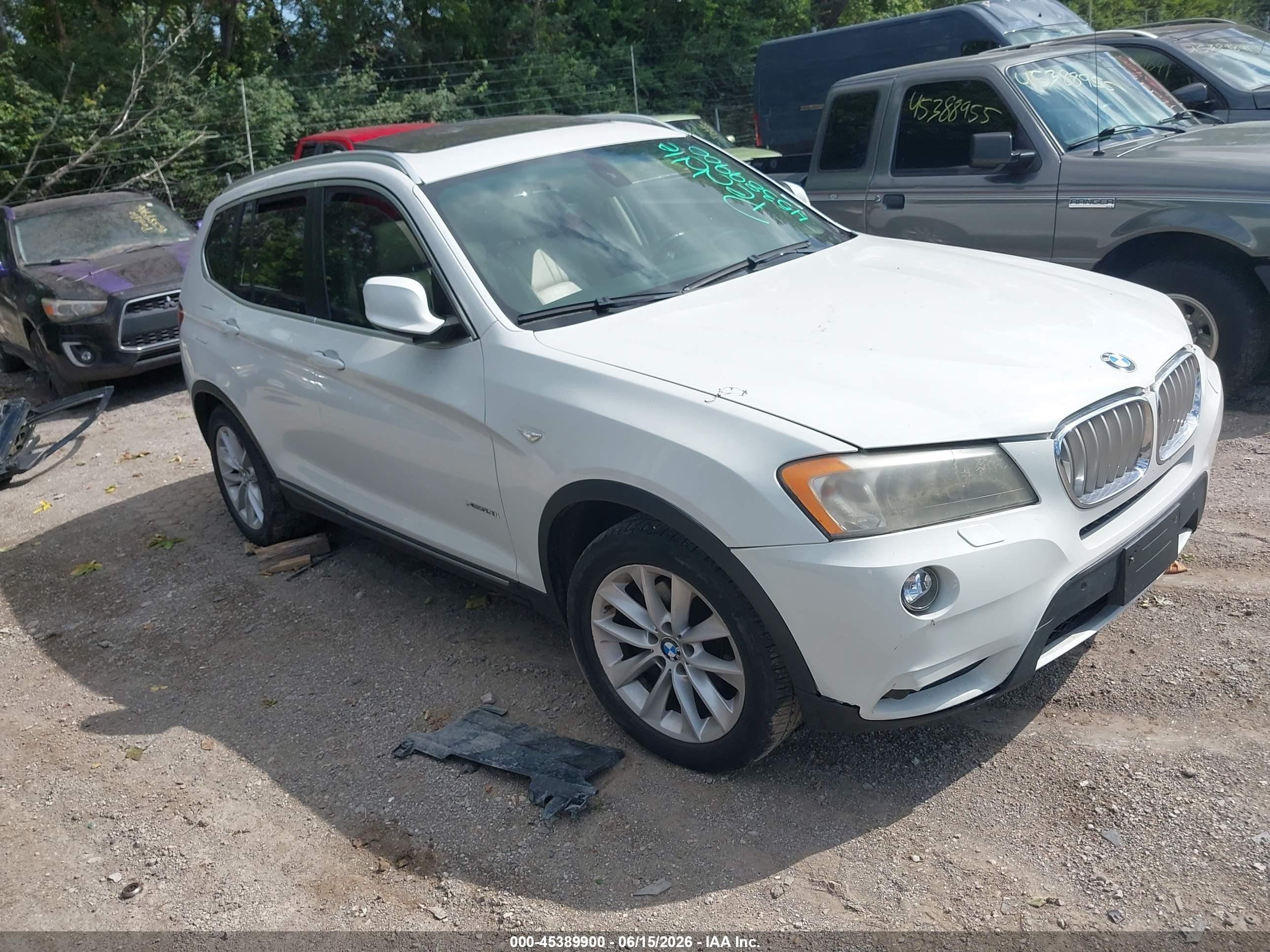 2011 Bmw X3 Xdrive28i White vin: 5UXWX5C56BL711485