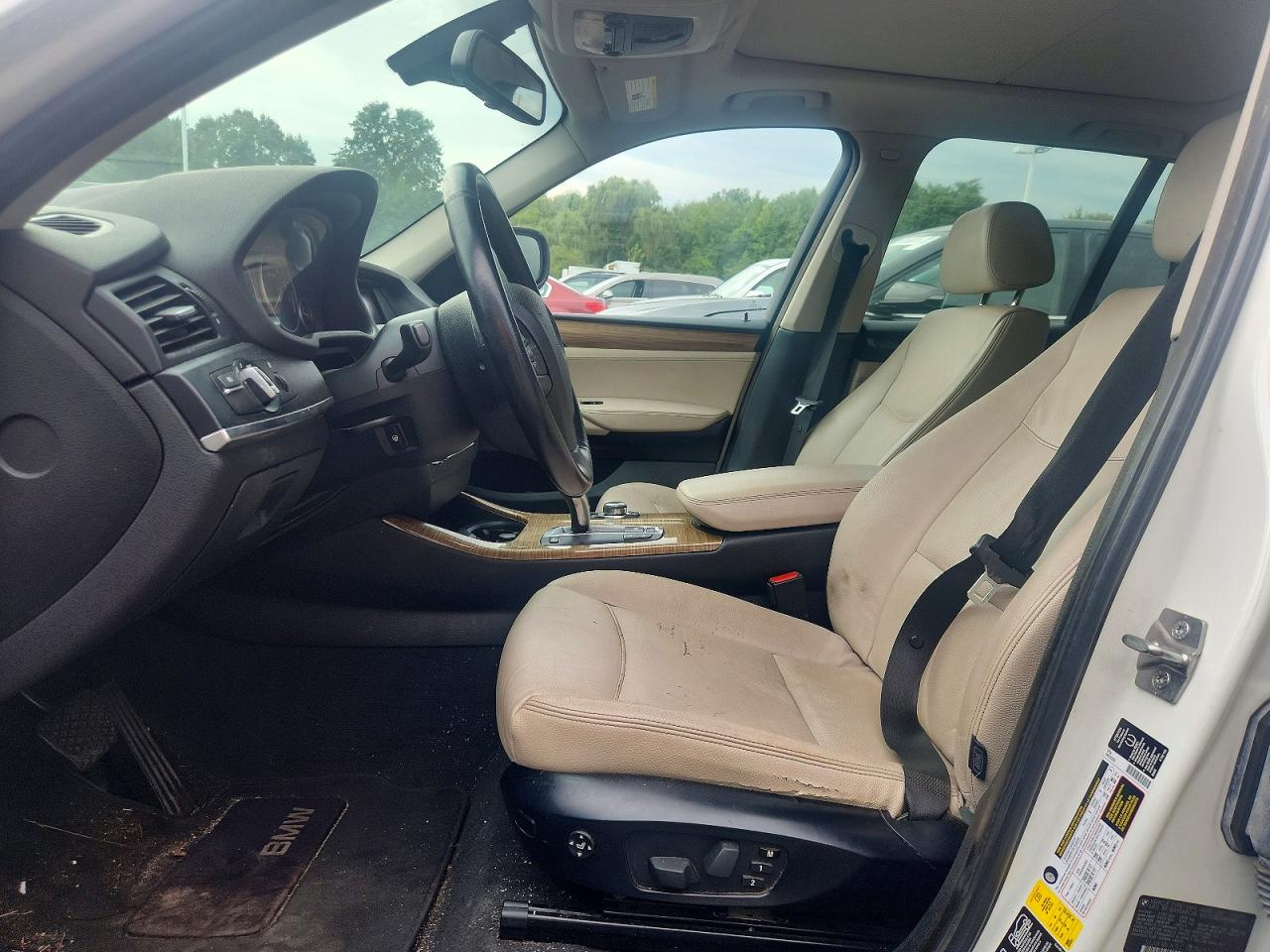 2011 Bmw X3 Xdrive28i White vin: 5UXWX5C56BL716217
