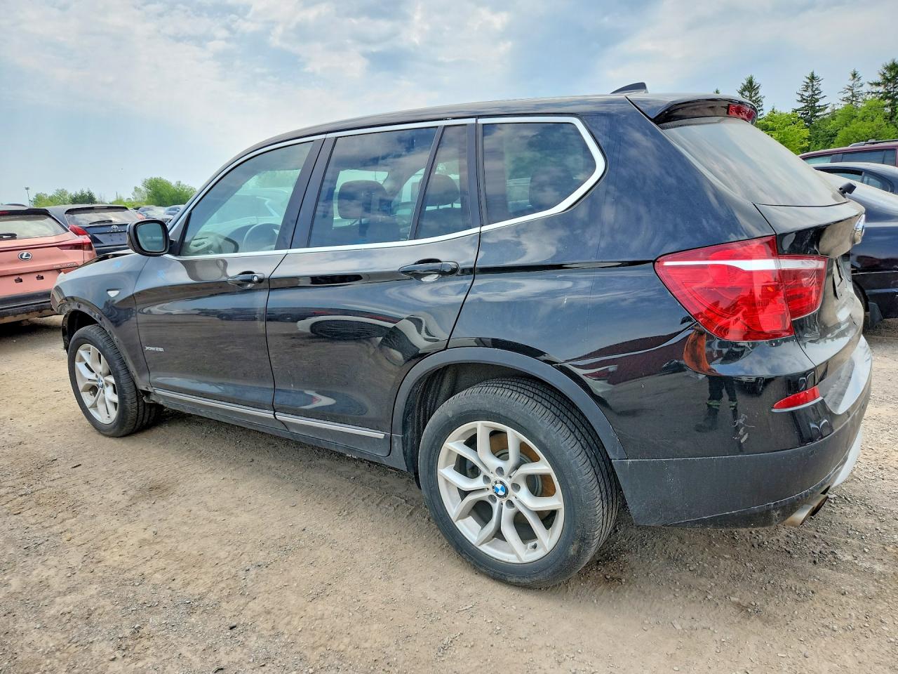 2011 Bmw X3 Xdrive28i Черный vin: 5UXWX5C58BL709978