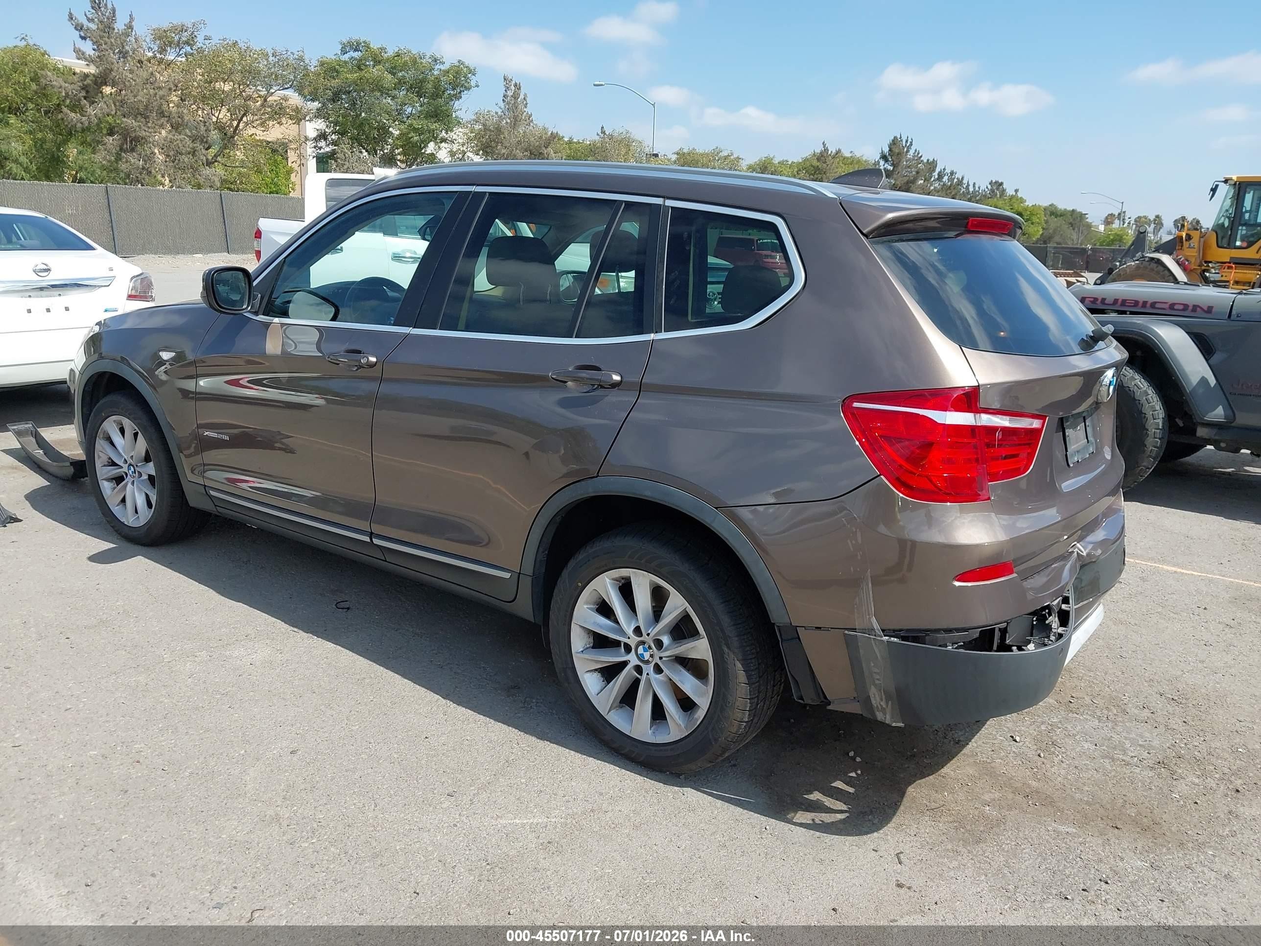 2011 Bmw X3 Xdrive28i Brown vin: 5UXWX5C58BL710533