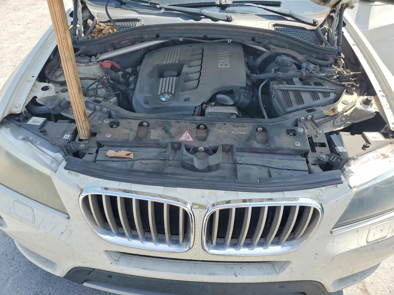 2011 Bmw X3 White vin: 5UXWX5C58BL715280