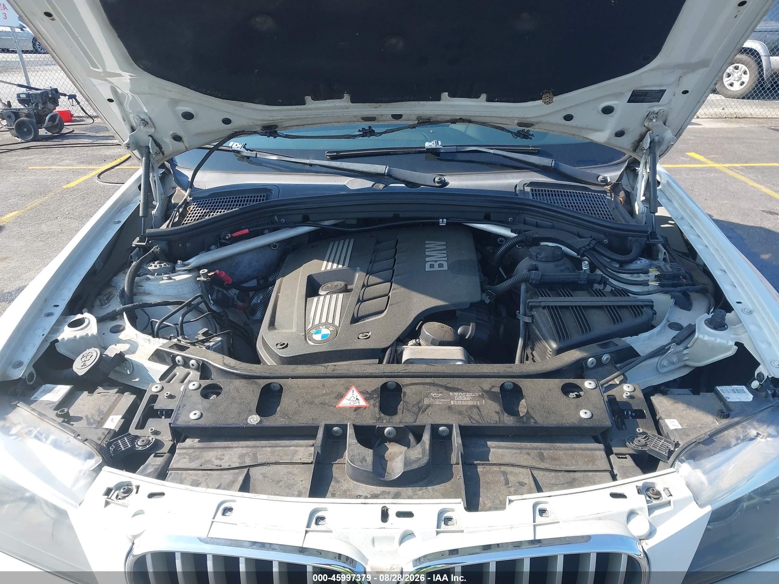 2011 Bmw X3 Xdrive28i White vin: 5UXWX5C58BLK59068