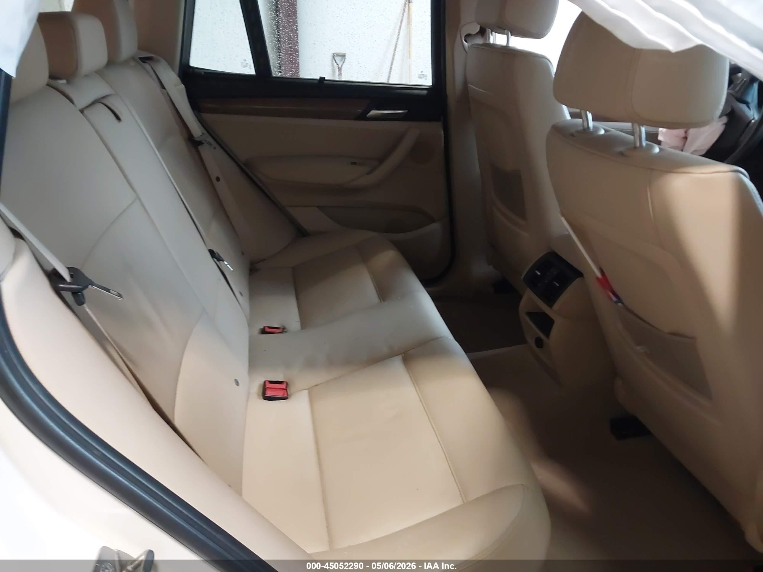 2012 Bmw X3 Xdrive28i White vin: 5UXWX5C59CL724670