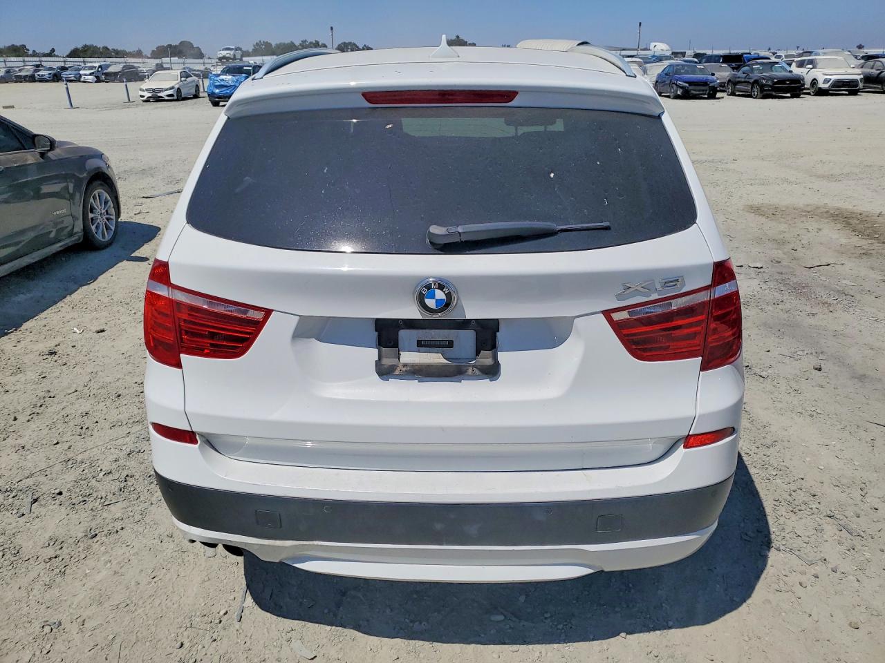 2012 Bmw X3 Xdrive28i White vin: 5UXWX5C59CL728640