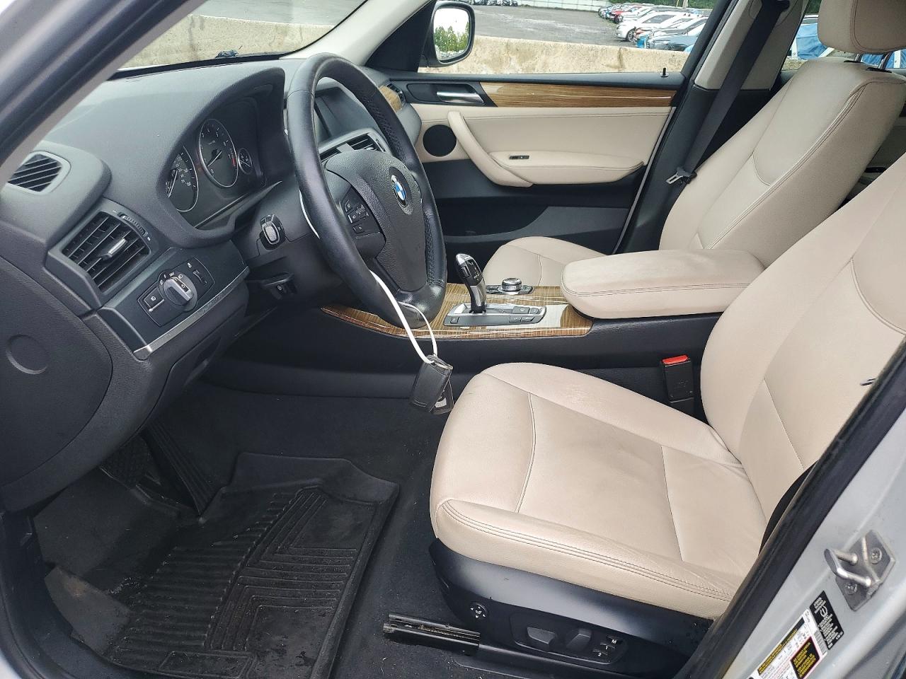 2011 Bmw X3 Xdrive28i Silver vin: 5UXWX5C5XBL701929