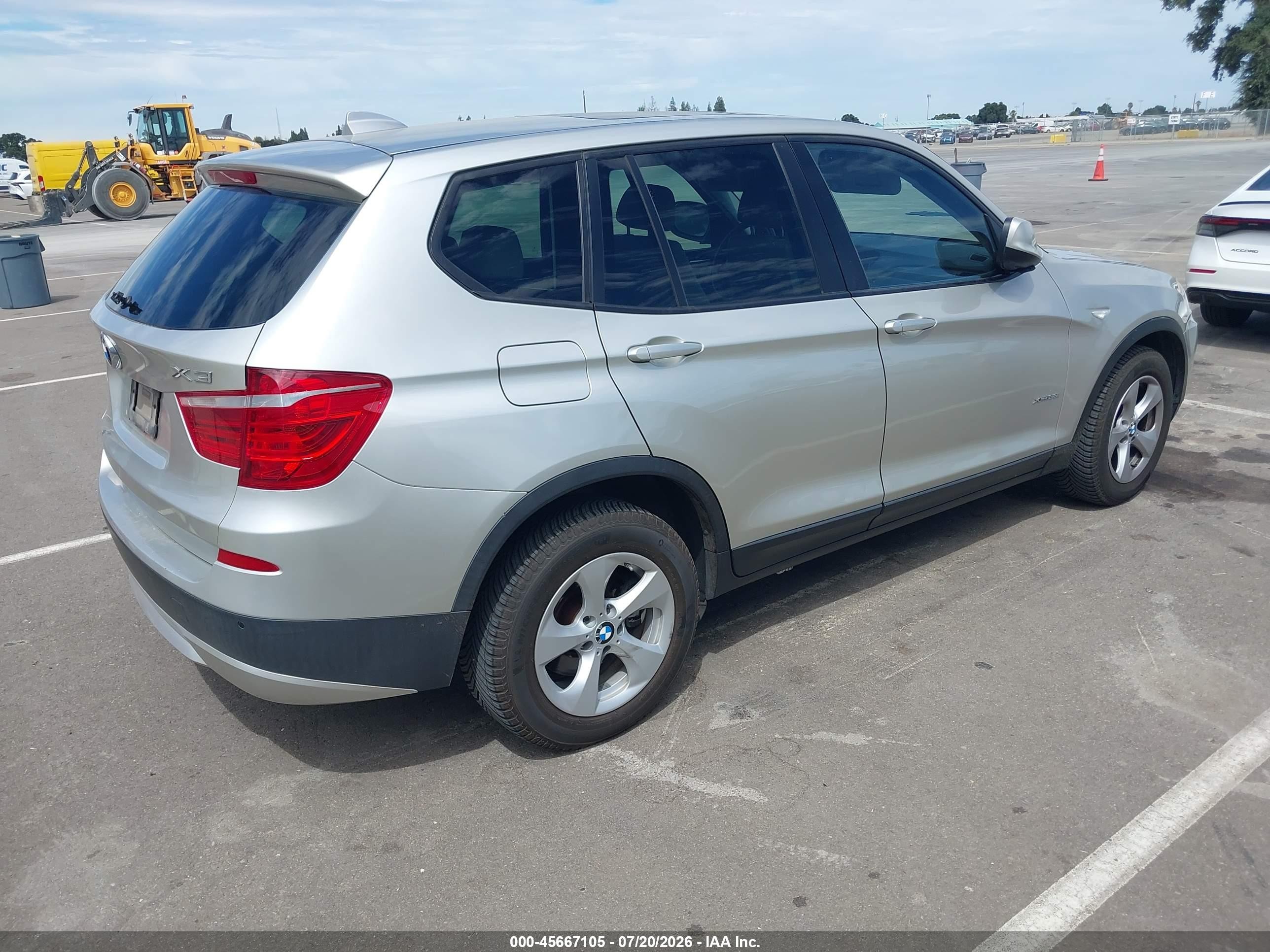 2012 Bmw X3 Xdrive28i Silver vin: 5UXWX5C5XCL722197