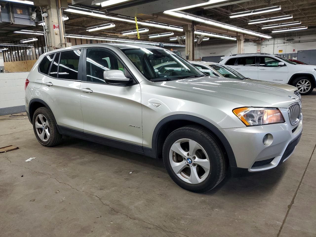 2012 Bmw X3 Xdrive28i Серебряный vin: 5UXWX5C5XCL723690