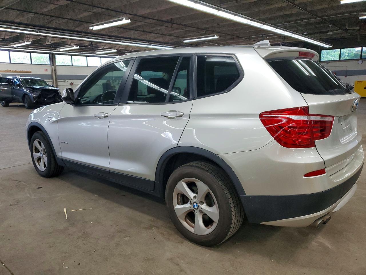 2012 Bmw X3 Xdrive28i Серебряный vin: 5UXWX5C5XCL723690