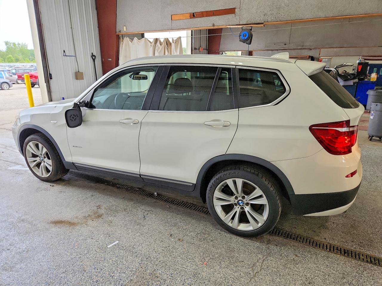 2011 Bmw X3 Xdrive35i White vin: 5UXWX7C50BLT78082