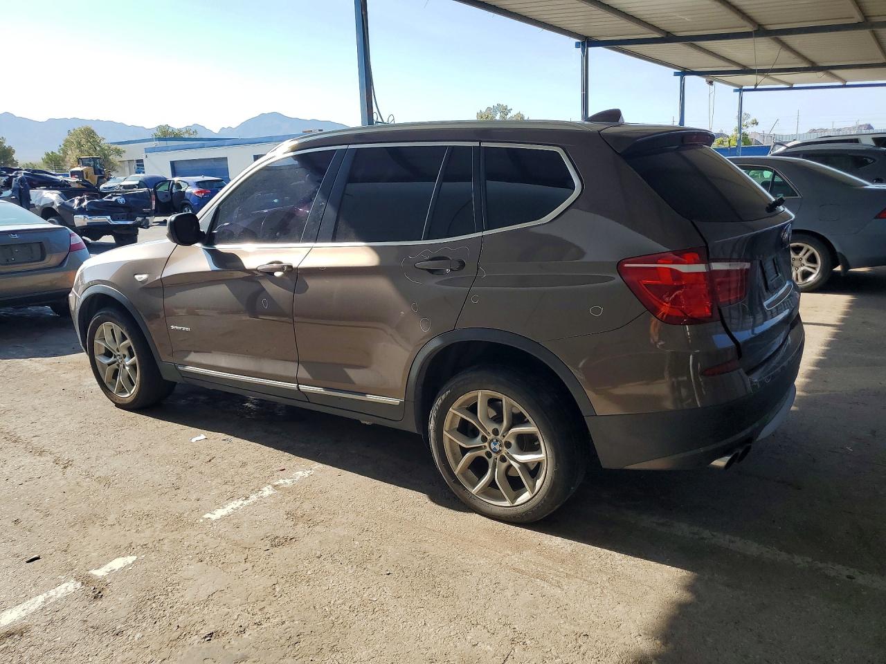 2011 Bmw X3 Xdrive35i Brown vin: 5UXWX7C51BL732174