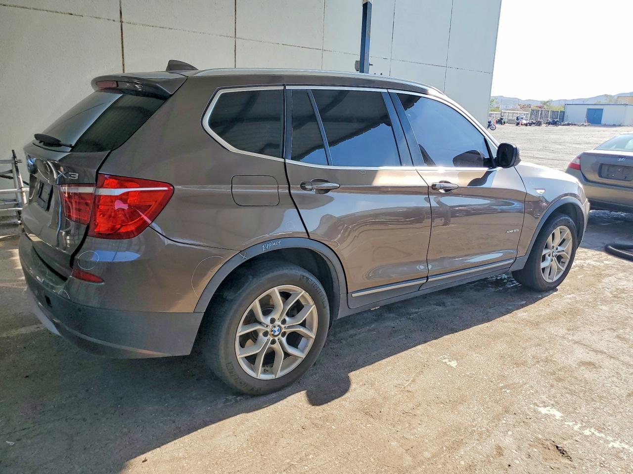 2011 Bmw X3 Xdrive35i Brown vin: 5UXWX7C51BL732174