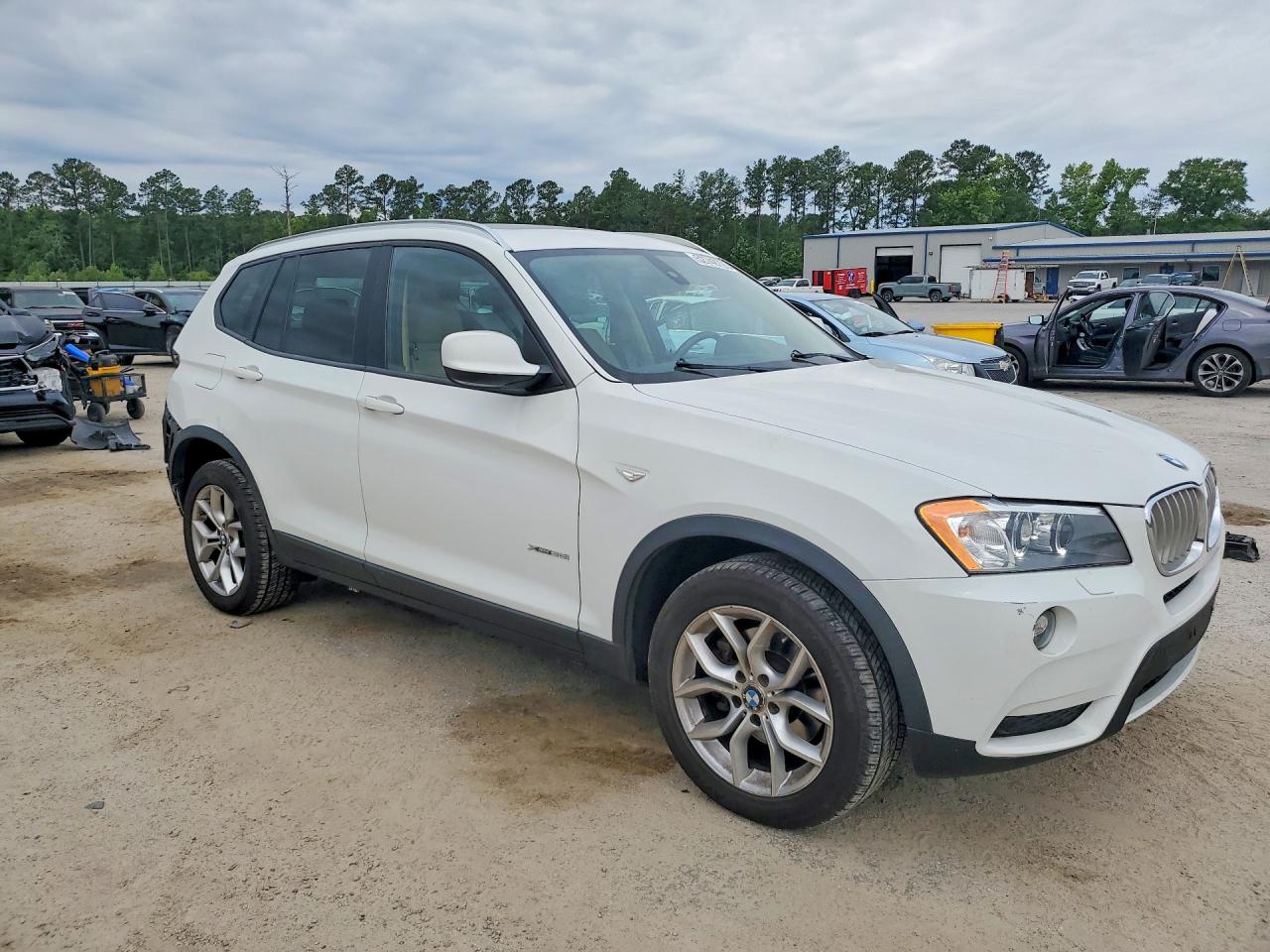 2011 Bmw X3 Xdrive35i White vin: 5UXWX7C51BL735074