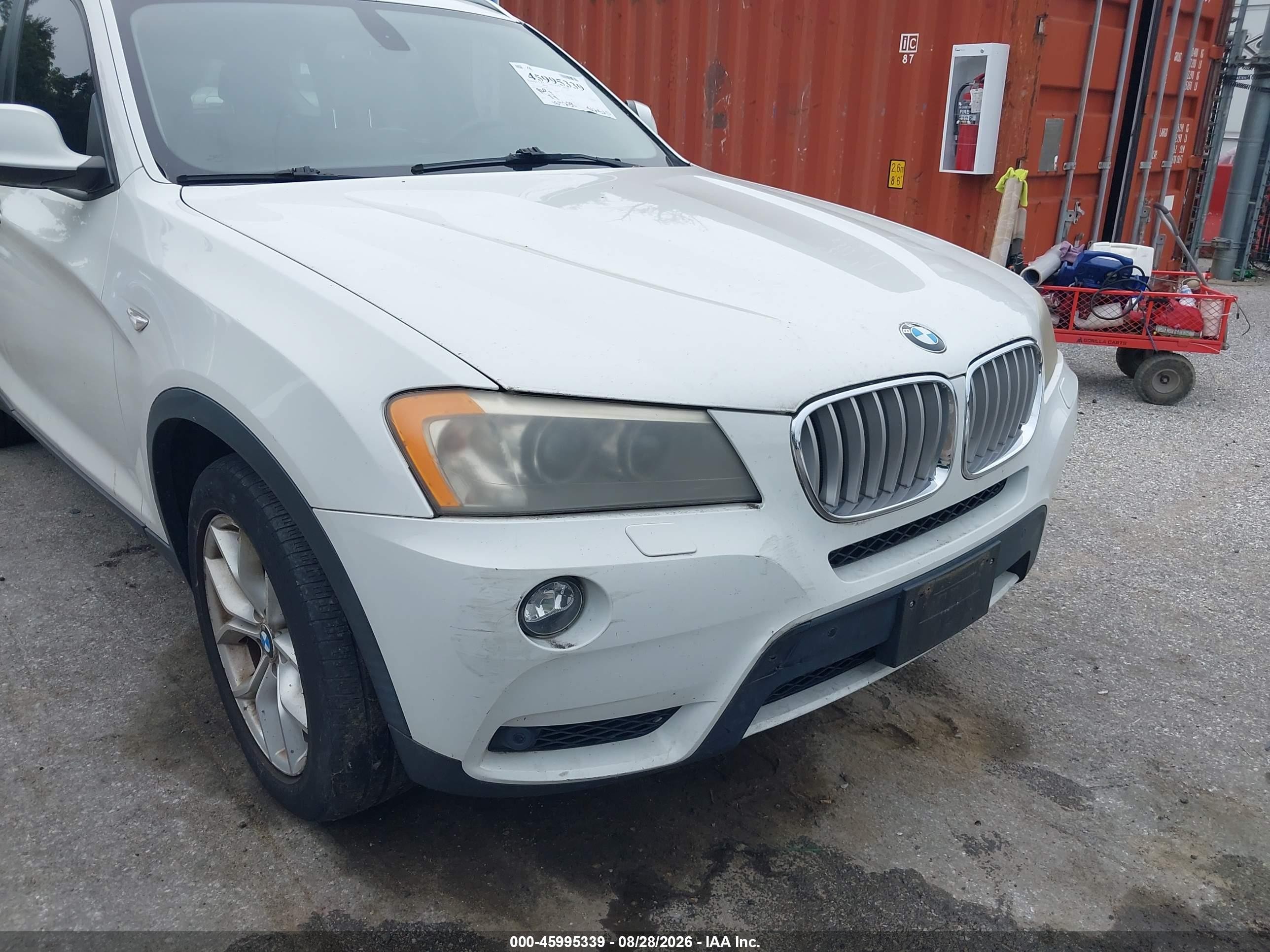 2011 Bmw X3 Xdrive35i Белый vin: 5UXWX7C55BL734929