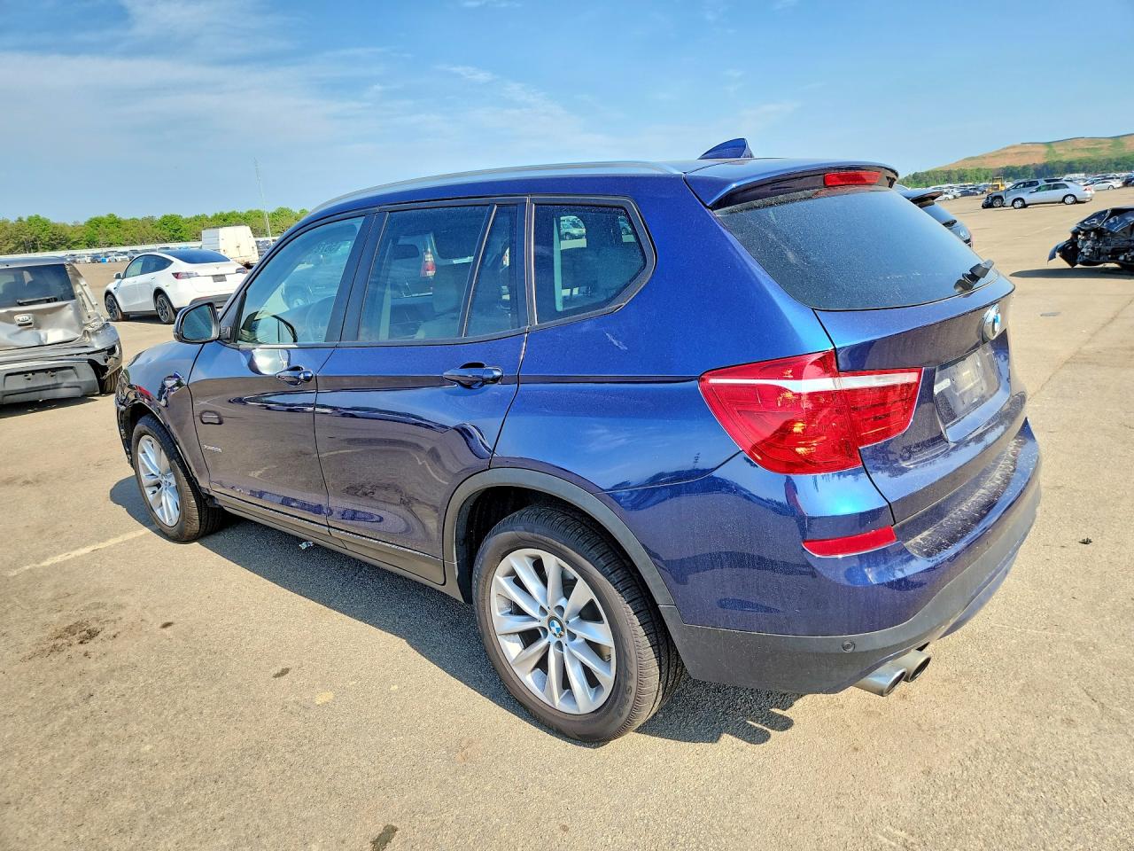 2017 Bmw X3 Xdrive28i Blue vin: 5UXWX9C36H0W80268
