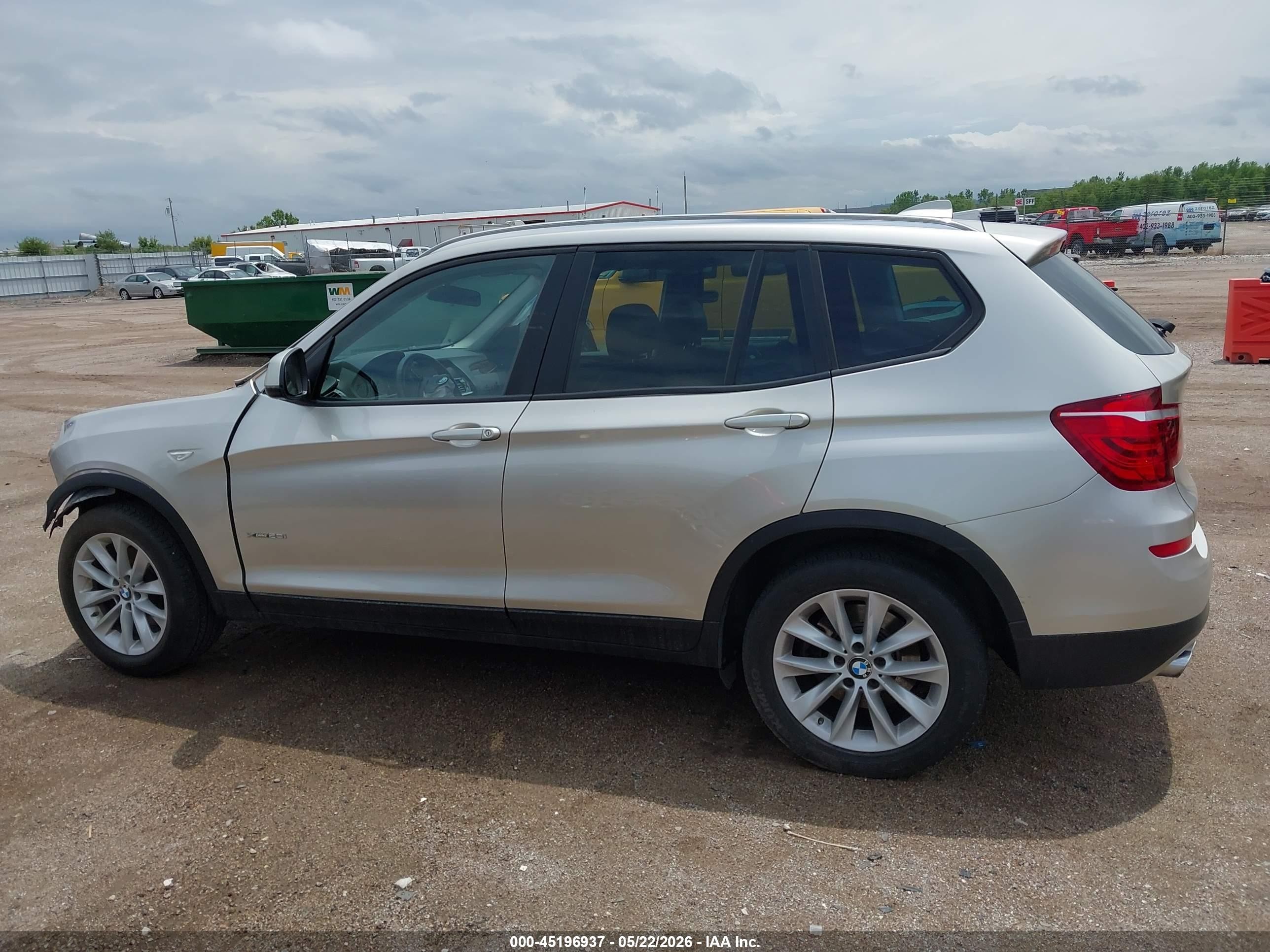 2017 Bmw X3 Xdrive28i Silver vin: 5UXWX9C37H0T22807