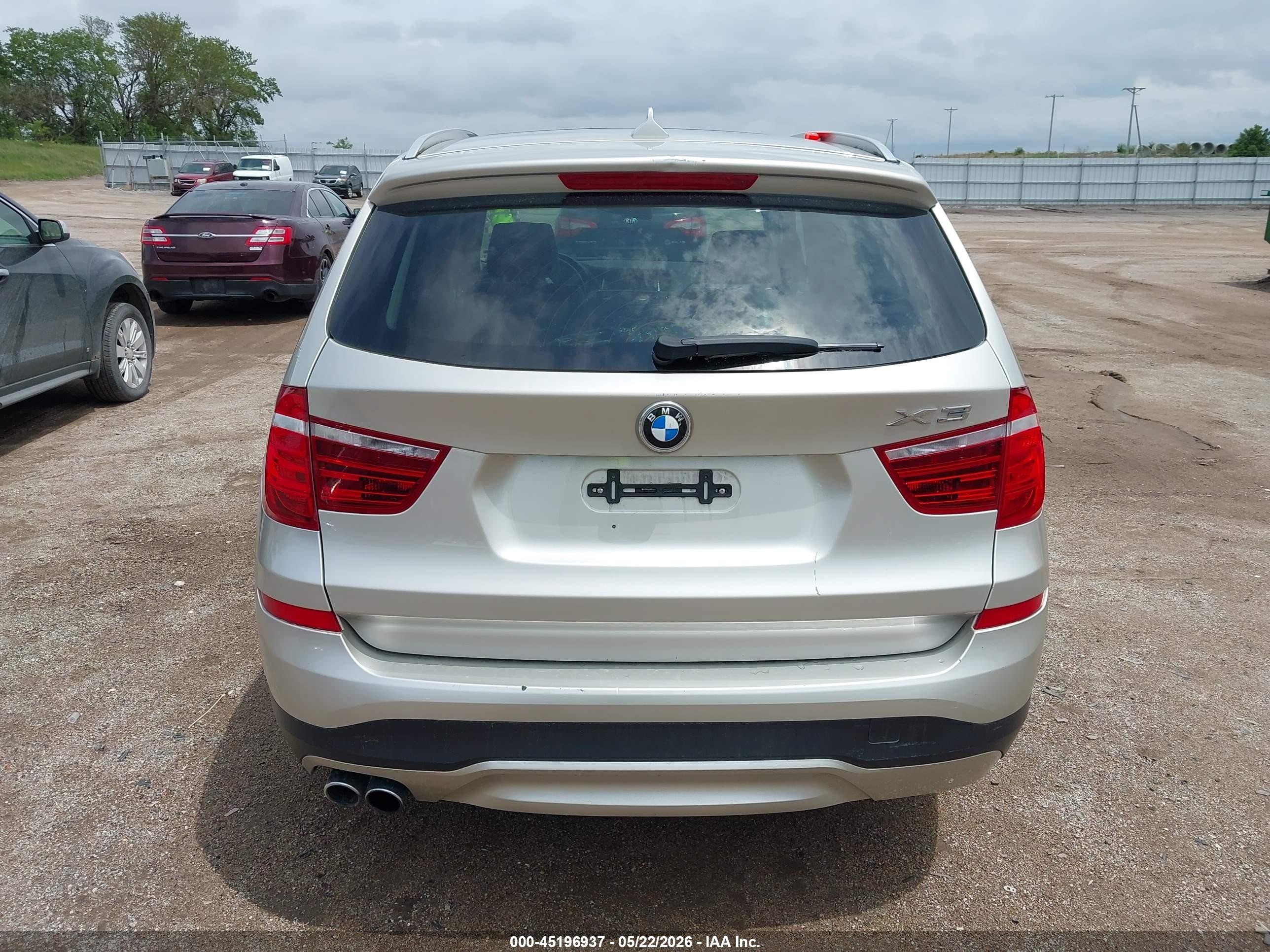 2017 Bmw X3 Xdrive28i Silver vin: 5UXWX9C37H0T22807