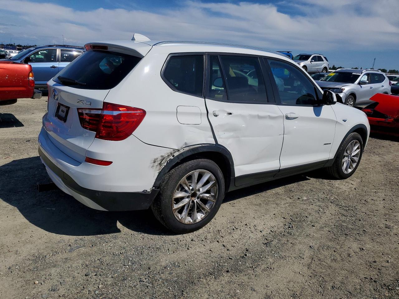 2017 Bmw X3 Xdrive28i White vin: 5UXWX9C38H0T20225