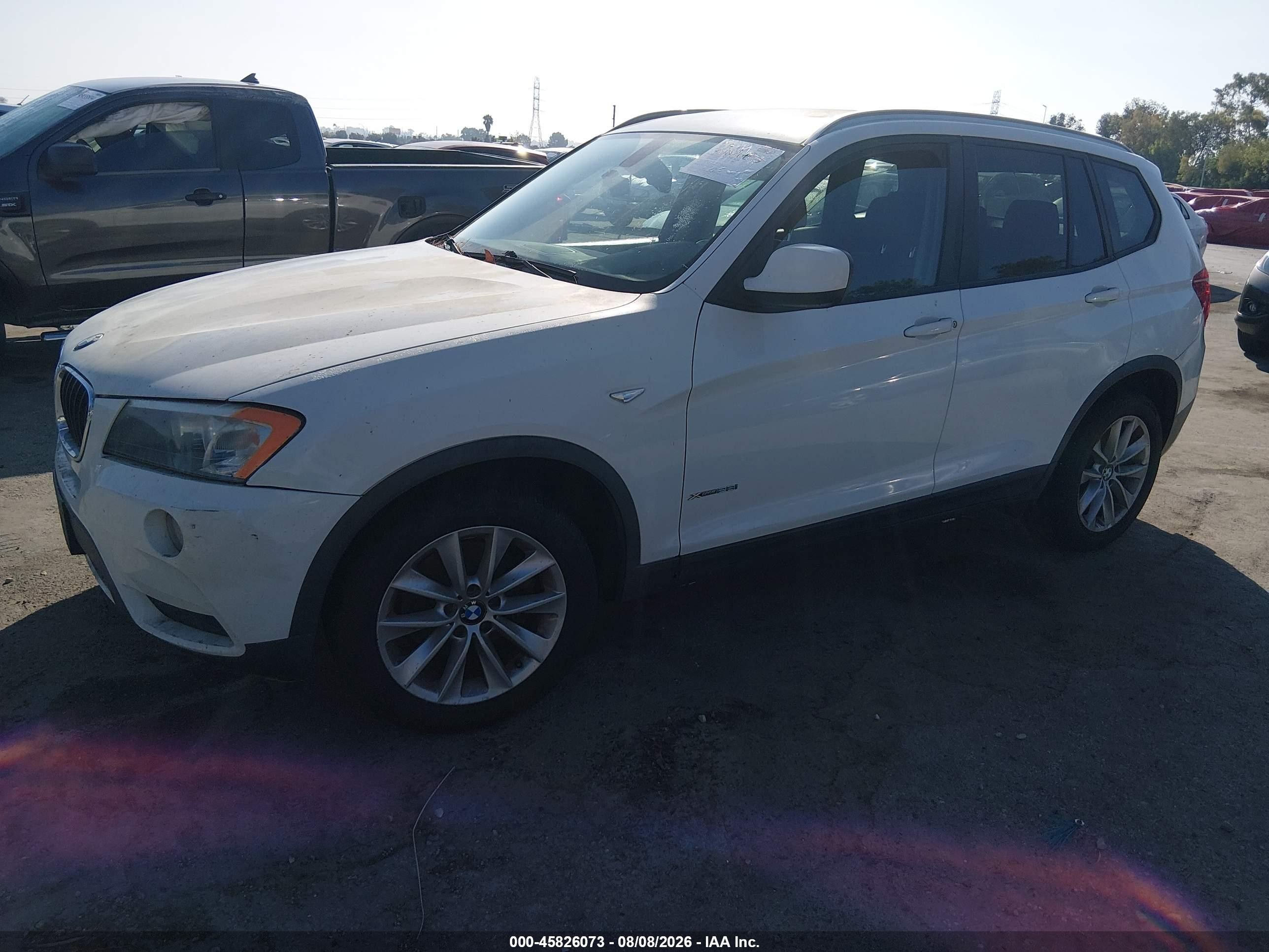 2013 Bmw X3 Xdrive28i Белый vin: 5UXWX9C50D0A11475