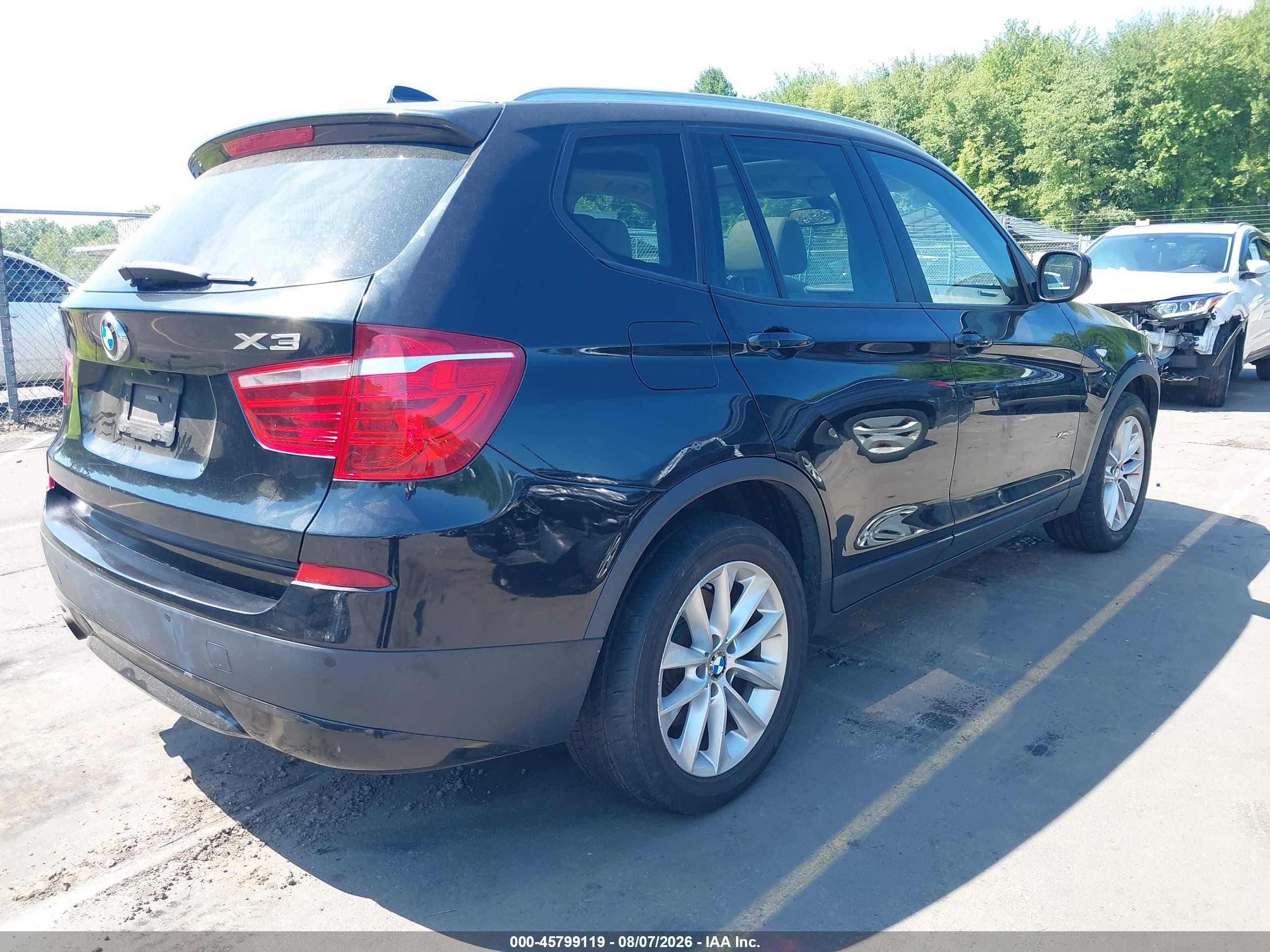 2013 Bmw X3 Xdrive28i Черный vin: 5UXWX9C50D0A17325
