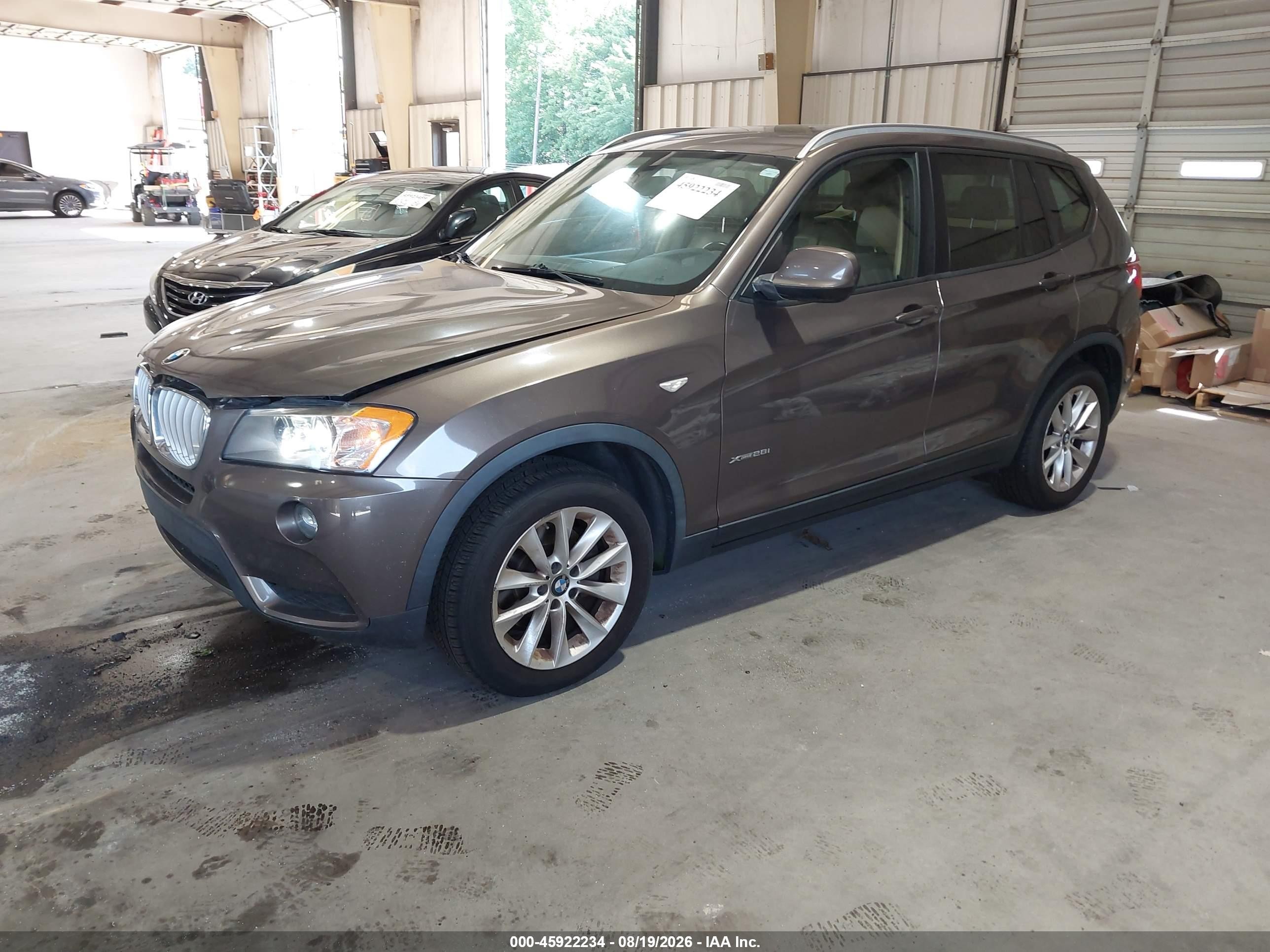 2013 Bmw X3 Xdrive28i Brown vin: 5UXWX9C50D0A23447