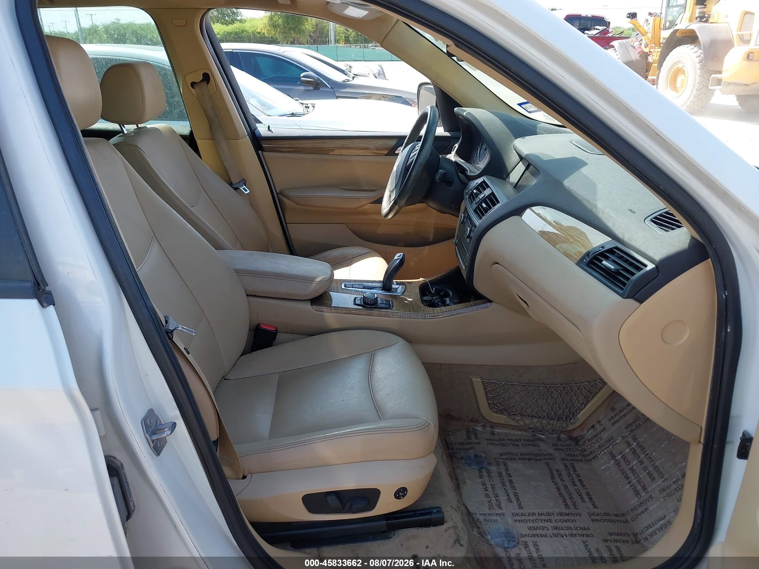 2013 Bmw X3 Xdrive28i Белый vin: 5UXWX9C50D0A26428