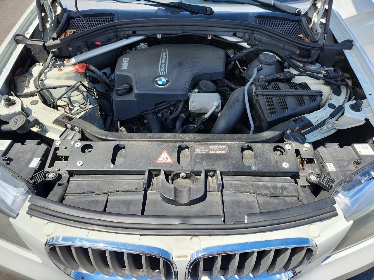 2013 Bmw X3 Xdrive28i White vin: 5UXWX9C50D0A27109