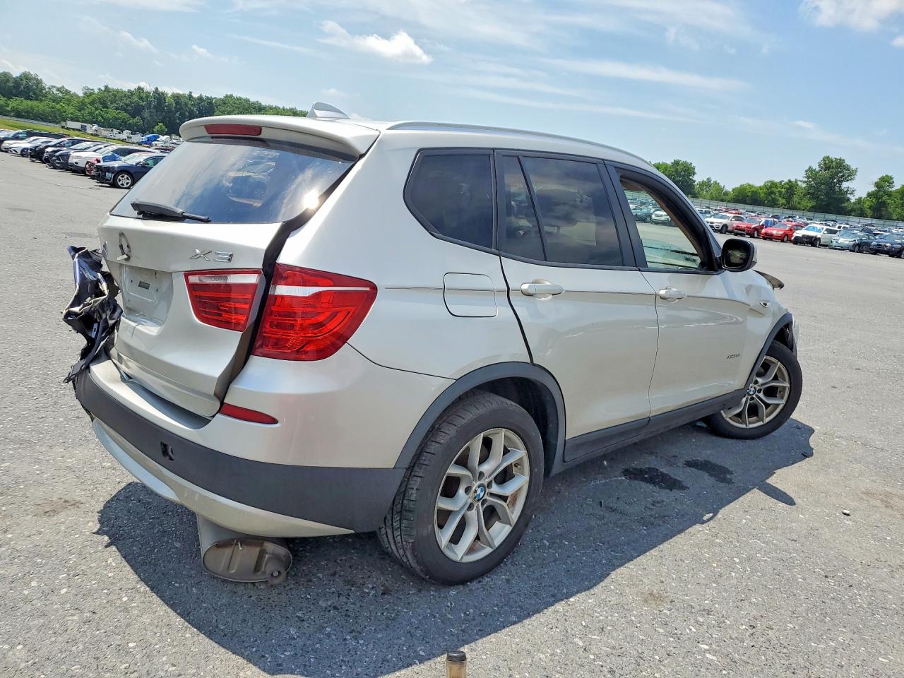 2013 Bmw X3 Silver vin: 5UXWX9C50D0A32634