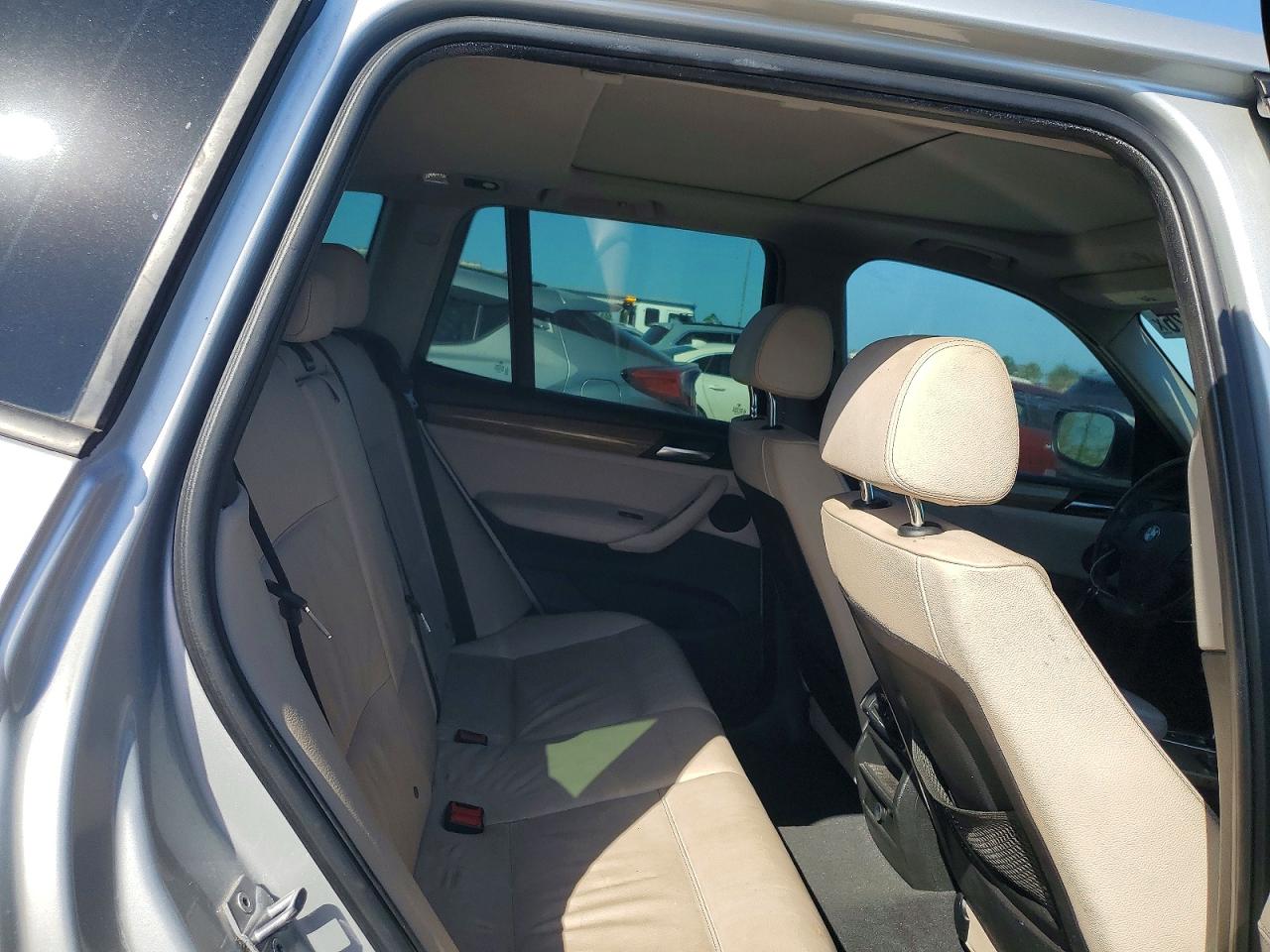 2014 Bmw X3 Xdrive28i Silver vin: 5UXWX9C50E0D11003