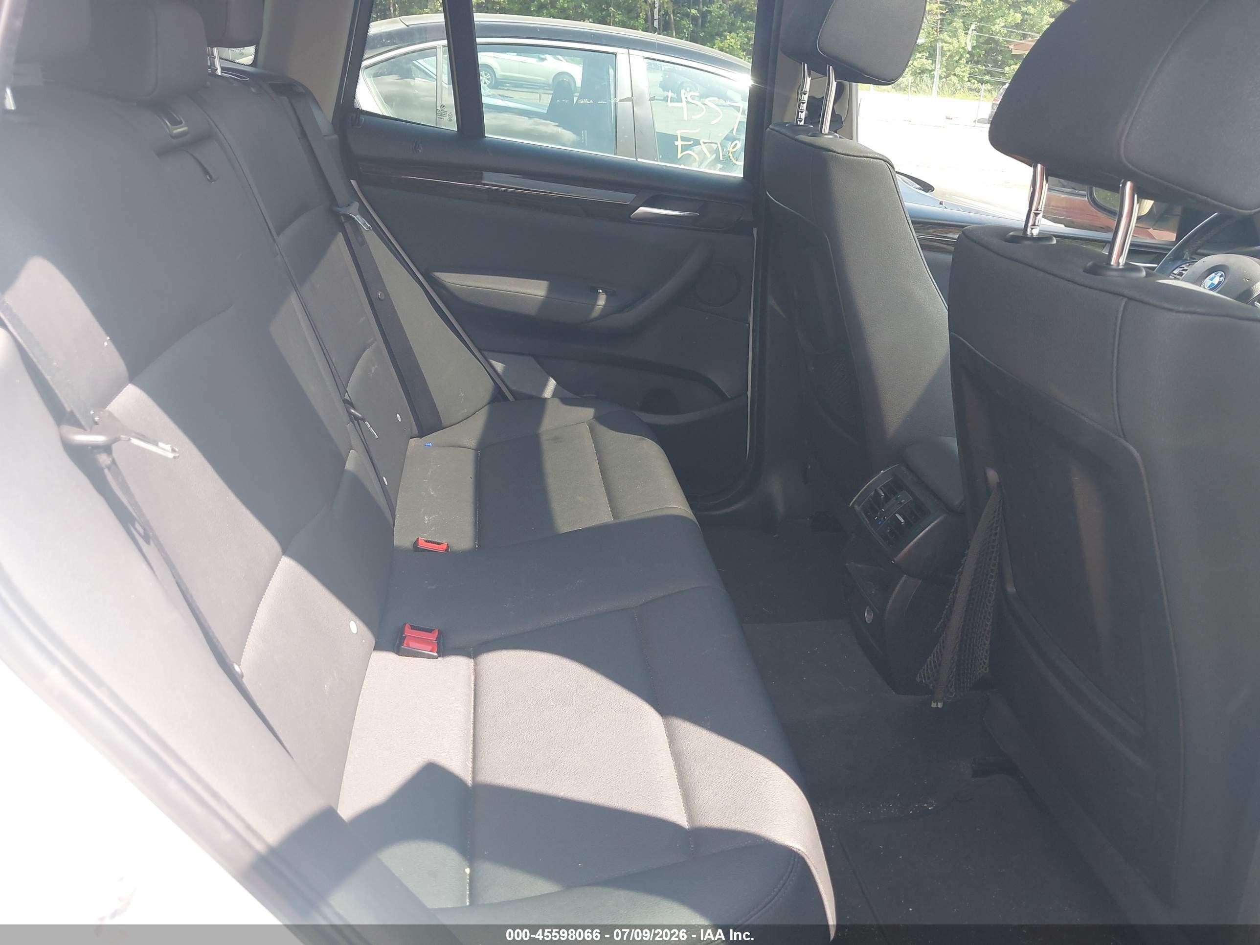 2014 Bmw X3 Xdrive28i White vin: 5UXWX9C50E0D14290