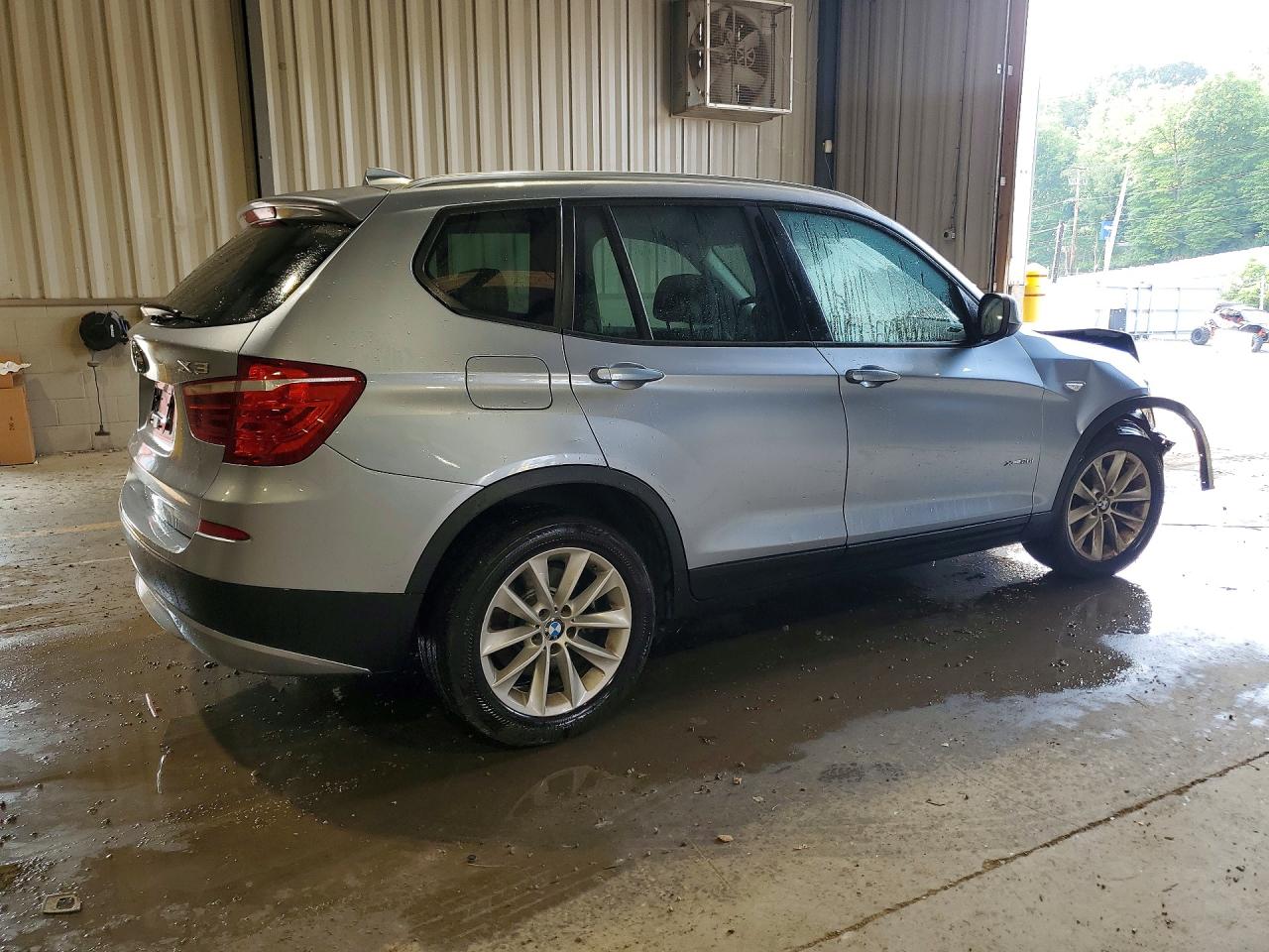 2014 Bmw X3 Xdrive28i Silver vin: 5UXWX9C50E0D32272