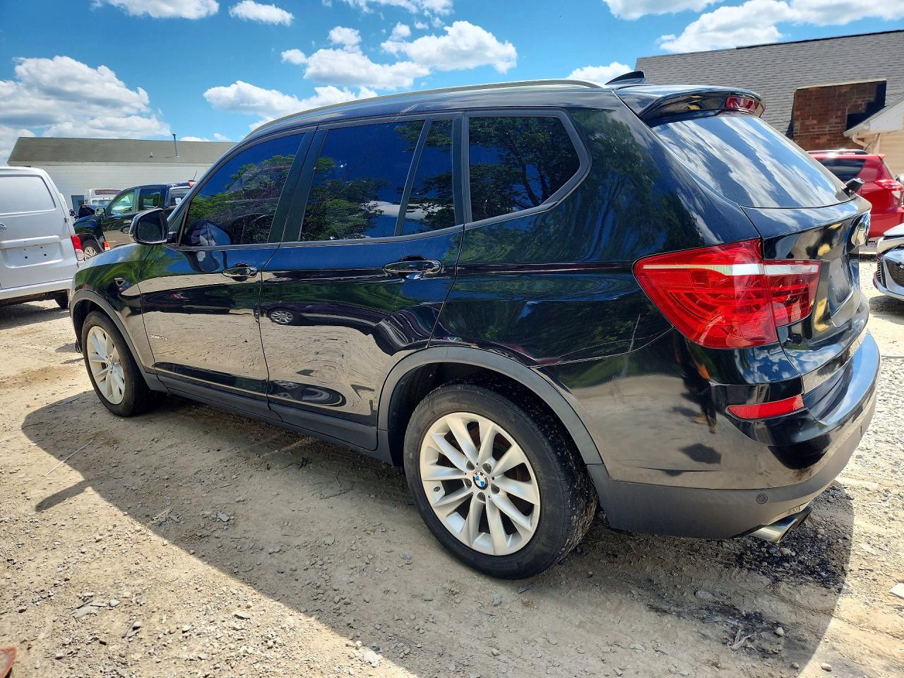 2015 Bmw X3 Xdrive28i Черный vin: 5UXWX9C50F0D45105