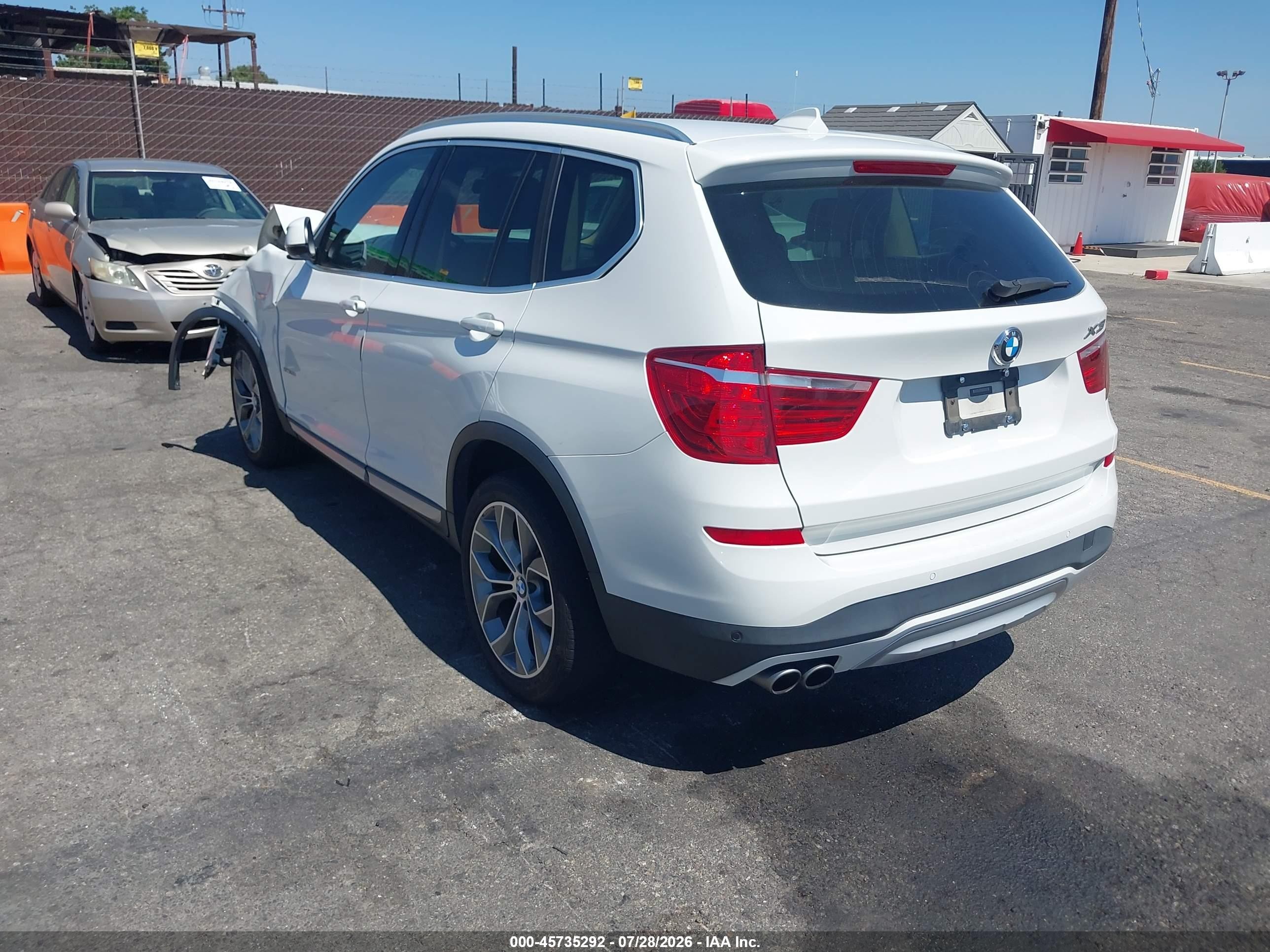 2015 Bmw X3 Xdrive28i White vin: 5UXWX9C50F0D54841