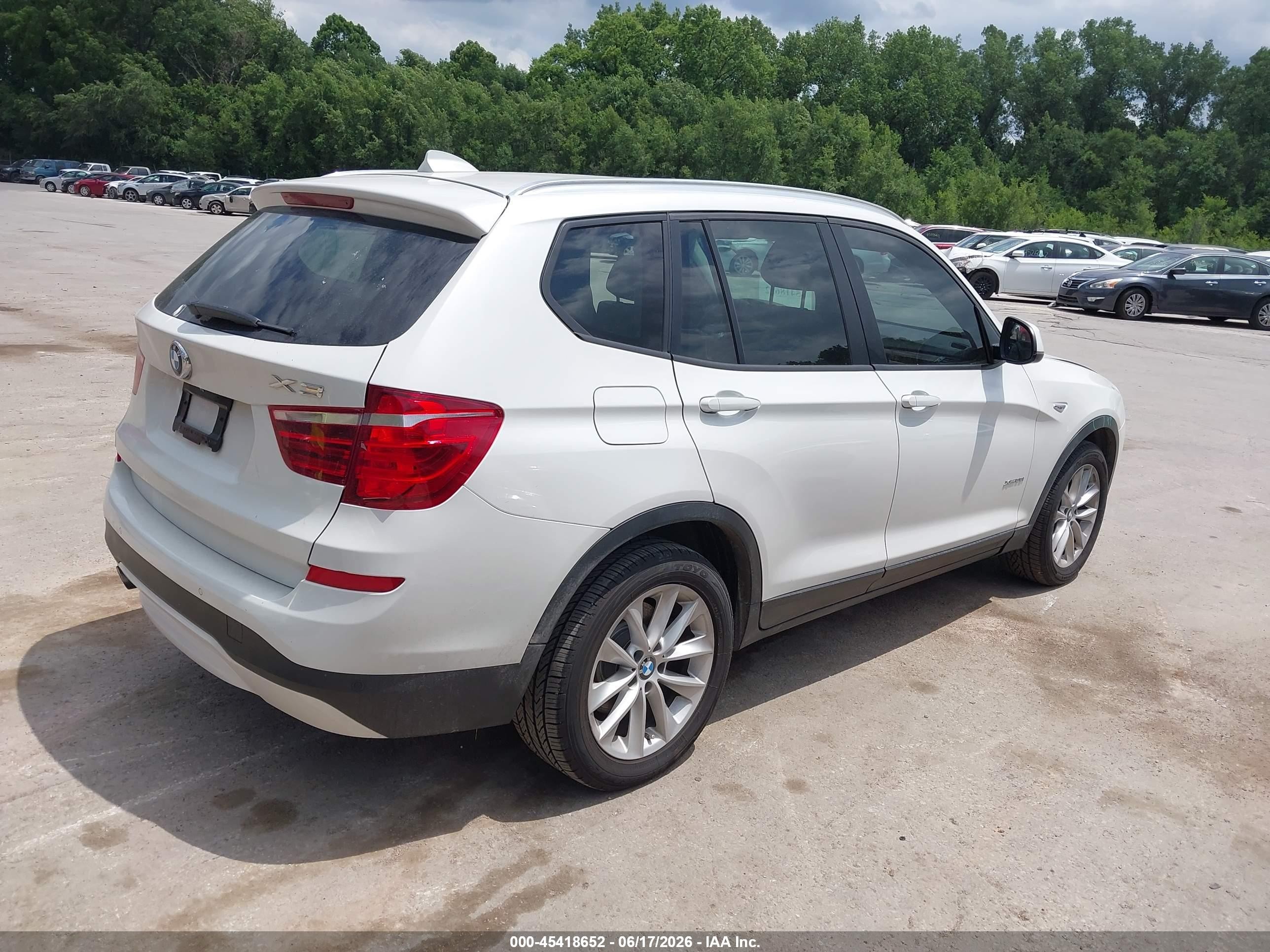 2015 Bmw X3 Xdrive28i White vin: 5UXWX9C50F0D56024