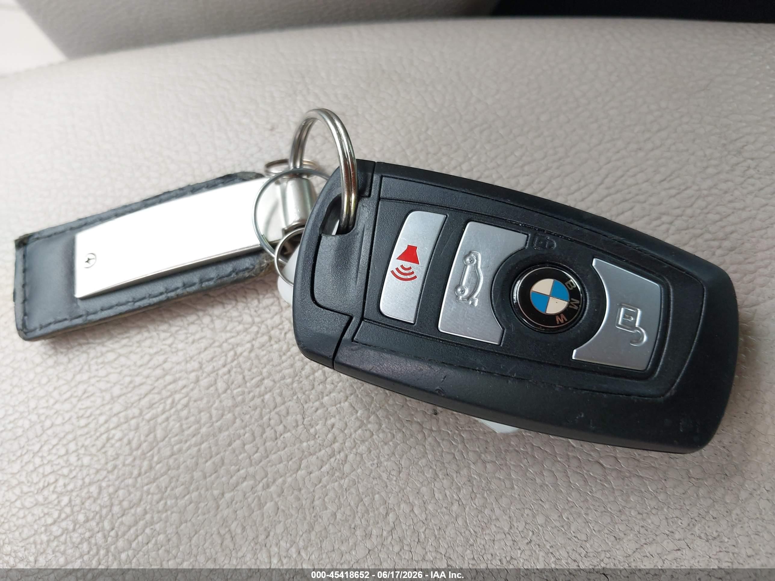 2015 Bmw X3 Xdrive28i White vin: 5UXWX9C50F0D56024