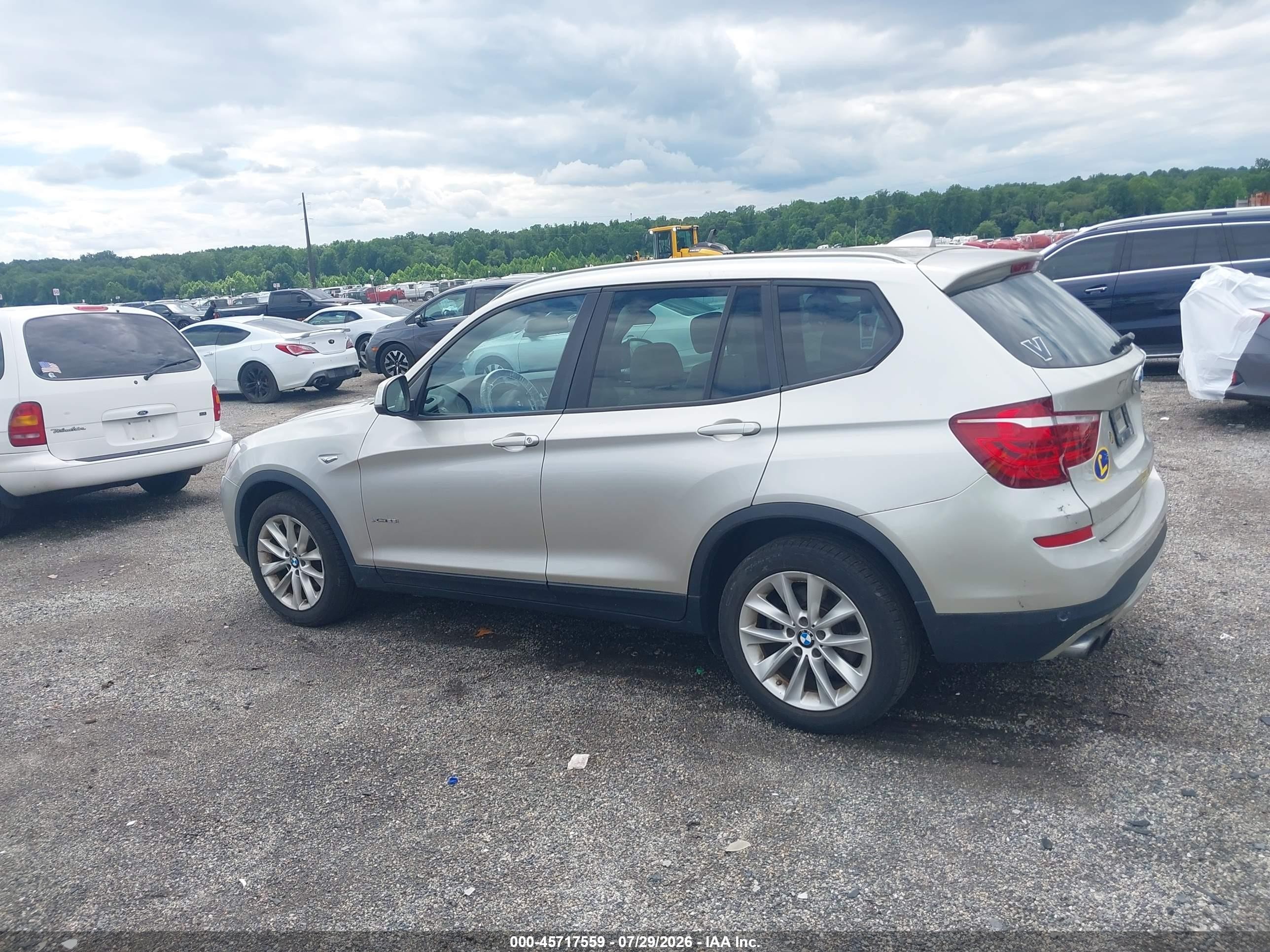2015 Bmw X3 Xdrive28i Beige vin: 5UXWX9C50F0D59392