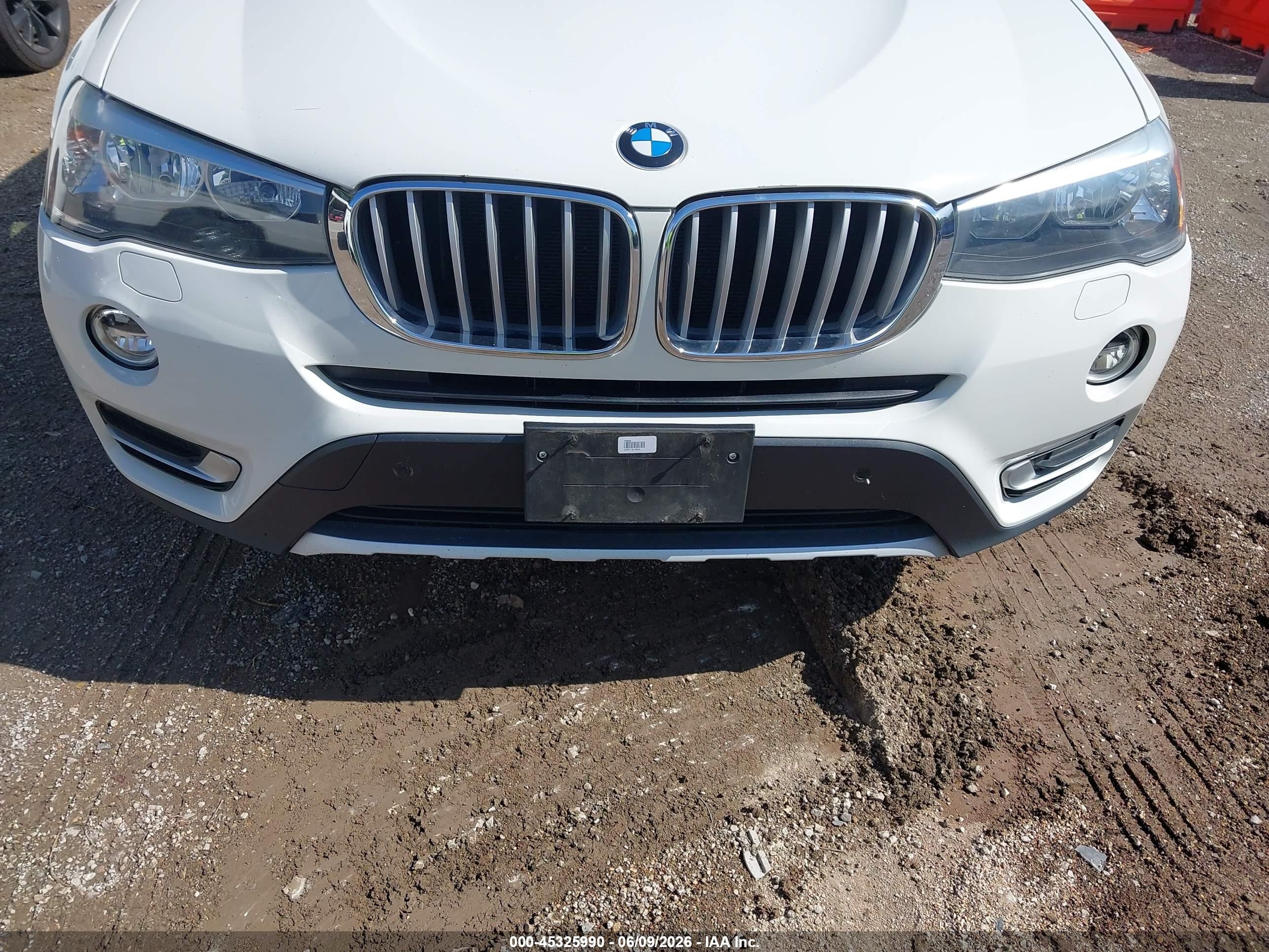 2015 Bmw X3 Xdrive28i White vin: 5UXWX9C50F0D60428