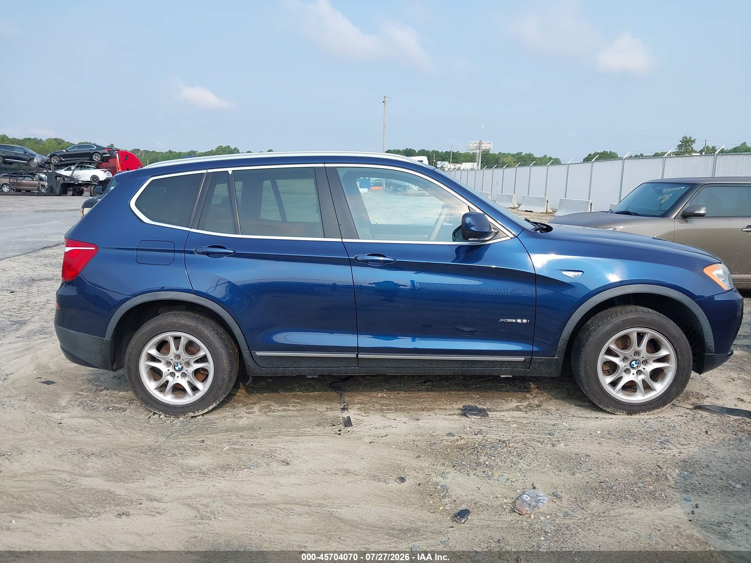 2013 Bmw X3 Xdrive28i Blue vin: 5UXWX9C51D0A11923