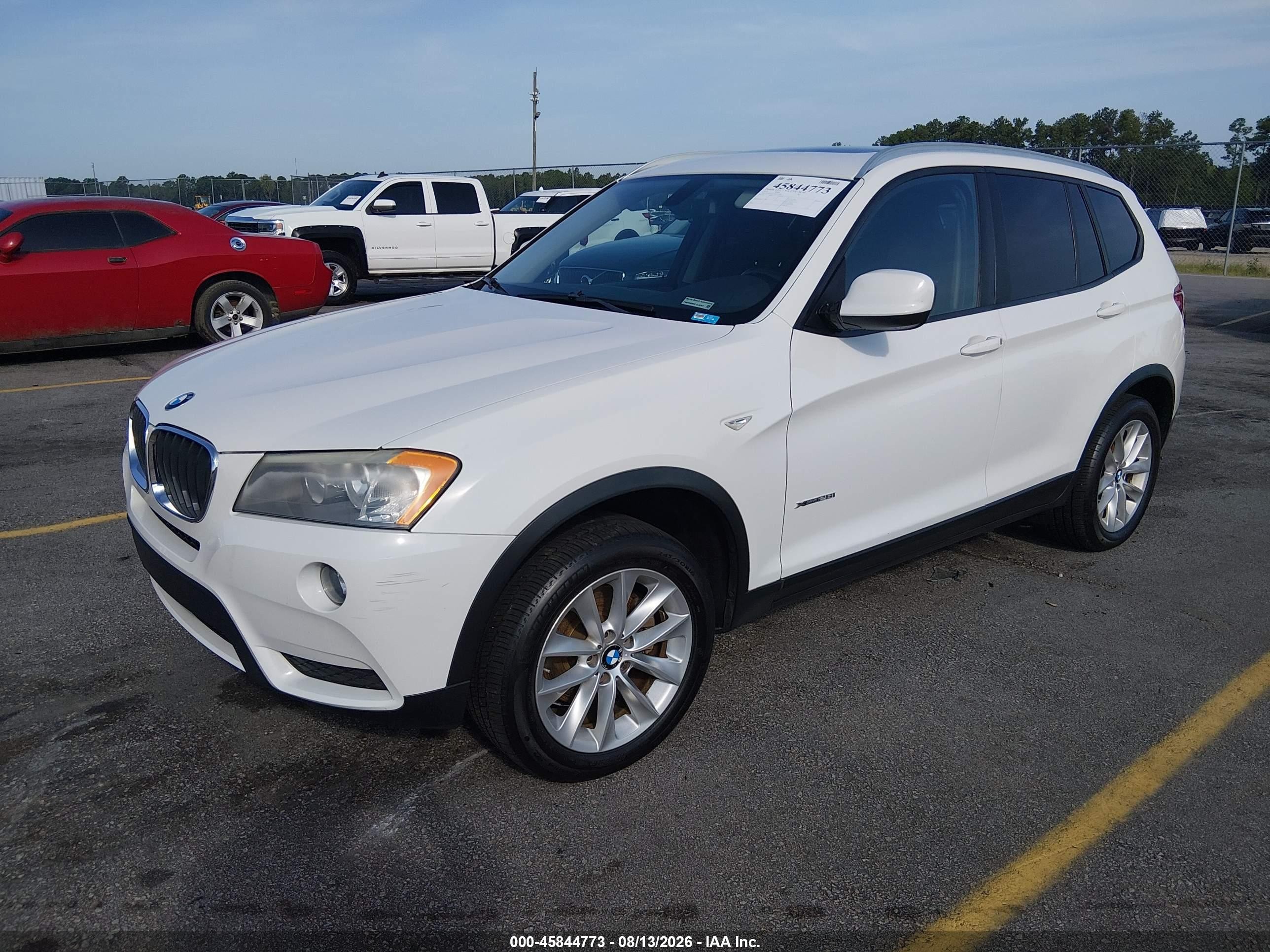 2013 Bmw X3 Xdrive28i Белый vin: 5UXWX9C51D0A13798