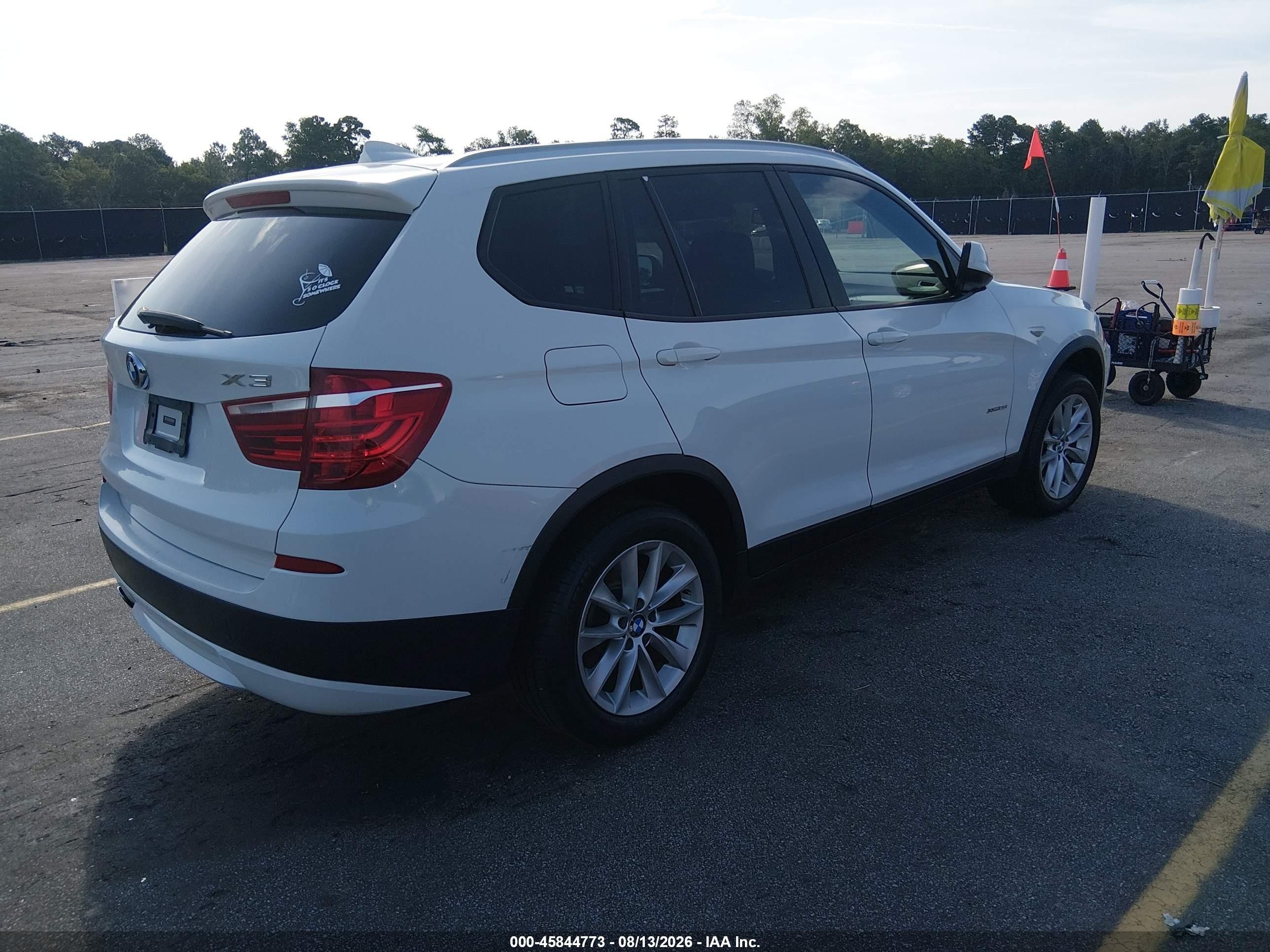 2013 Bmw X3 Xdrive28i Белый vin: 5UXWX9C51D0A13798