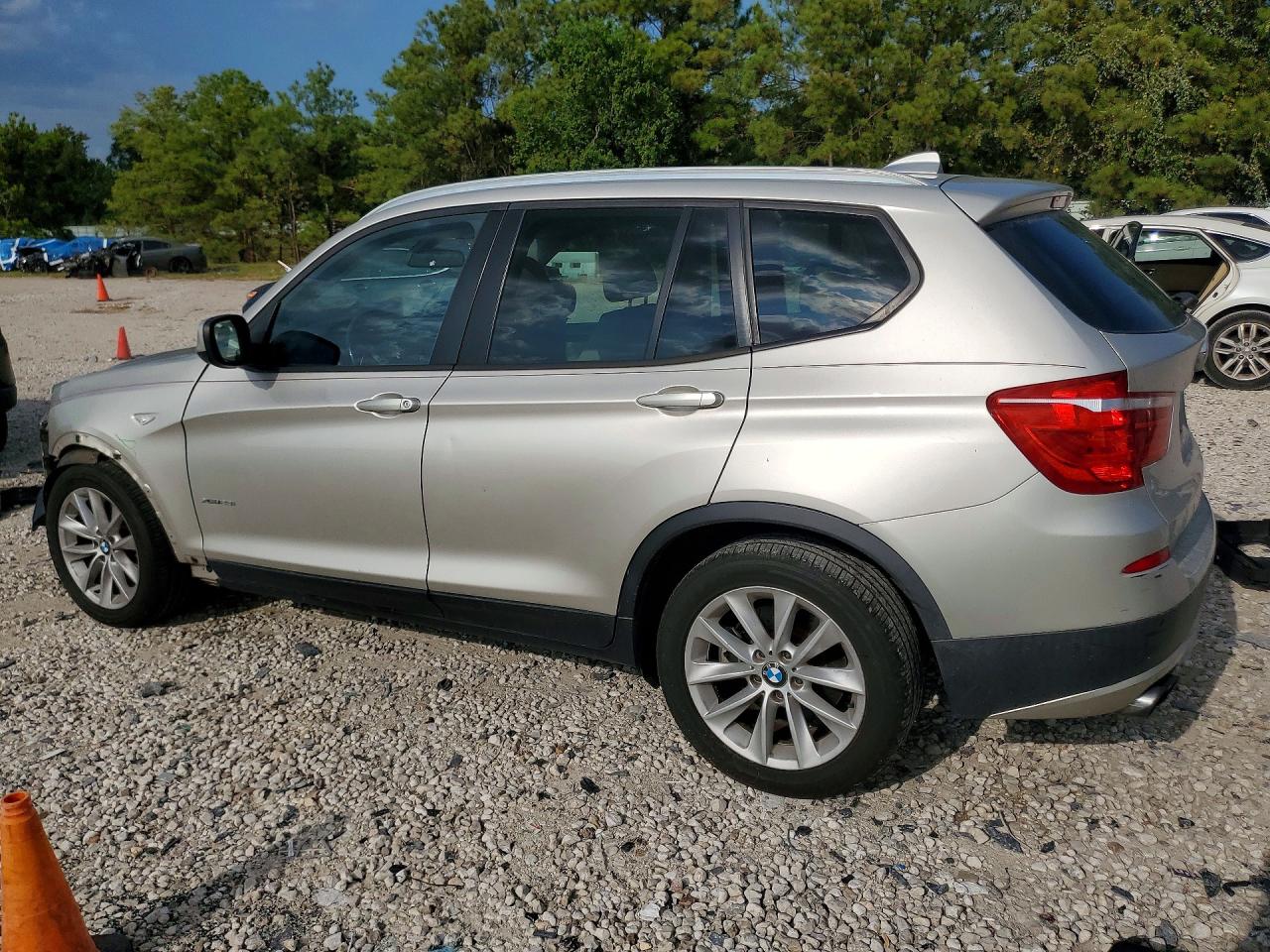 2013 Bmw X3 Xdrive28i Silver vin: 5UXWX9C51D0A28365