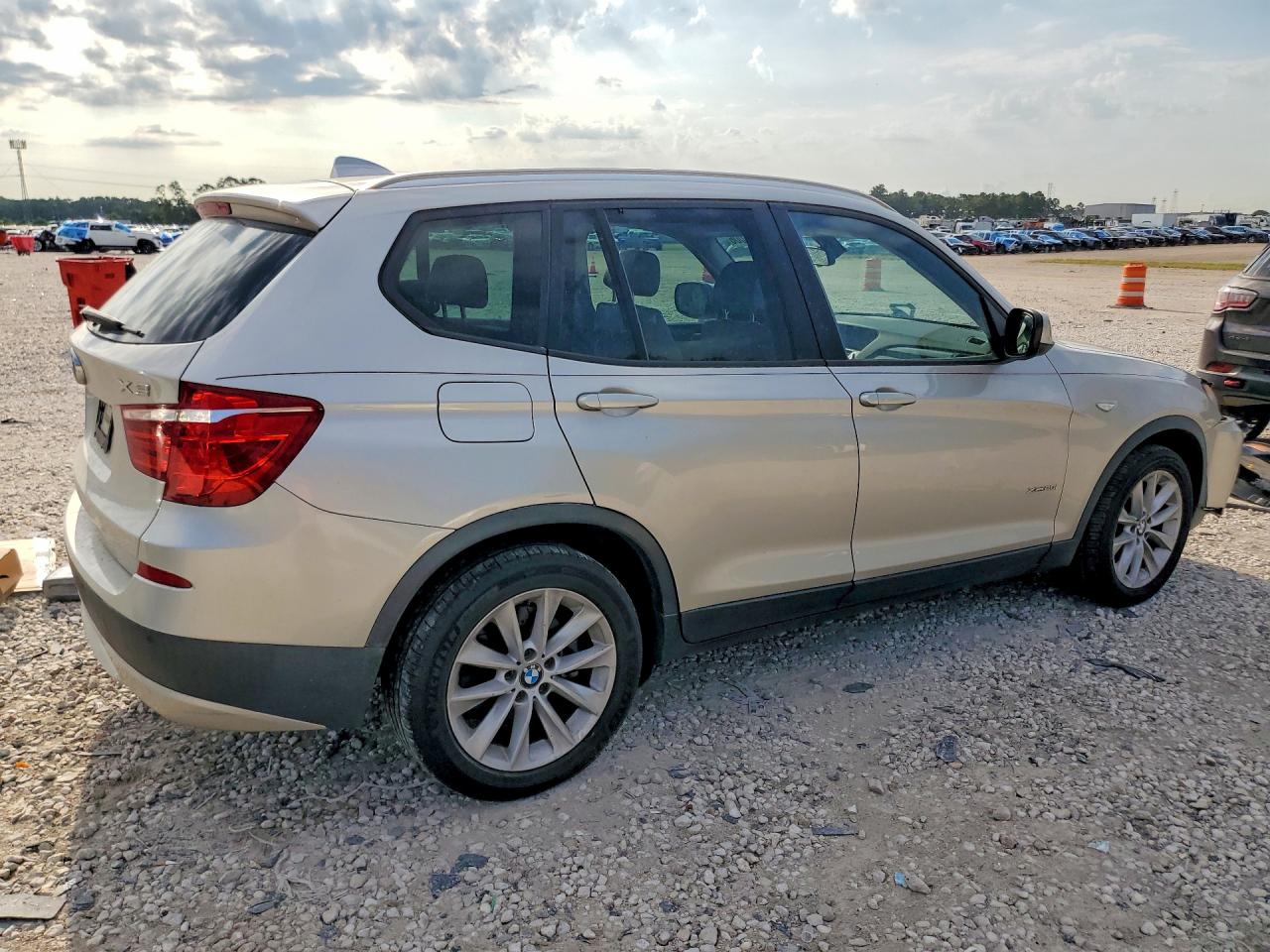 2013 Bmw X3 Xdrive28i Silver vin: 5UXWX9C51D0A28365