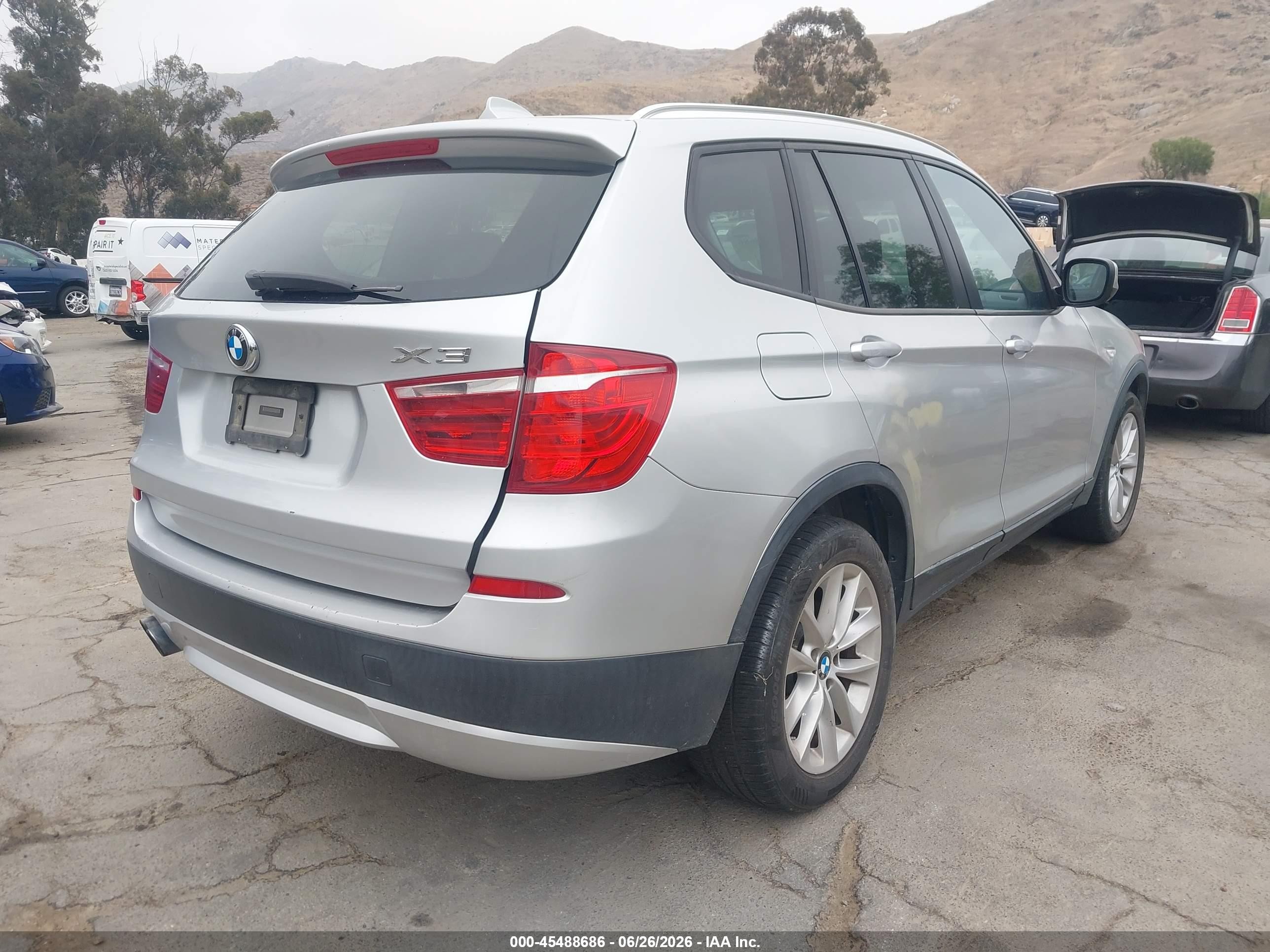2013 Bmw X3 Xdrive28i Silver vin: 5UXWX9C51D0D06407