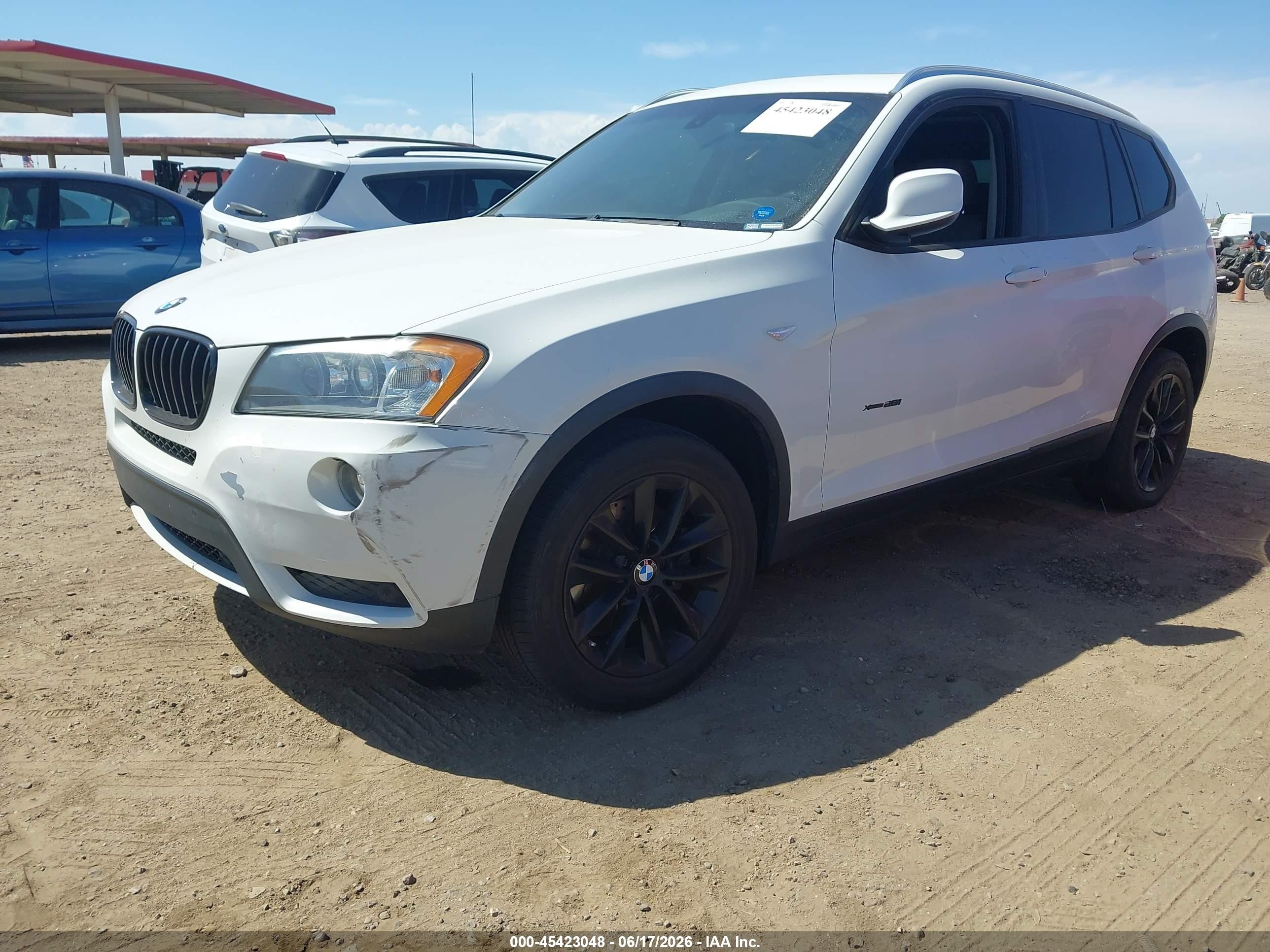 2013 Bmw X3 Xdrive28i White vin: 5UXWX9C51D0D07475