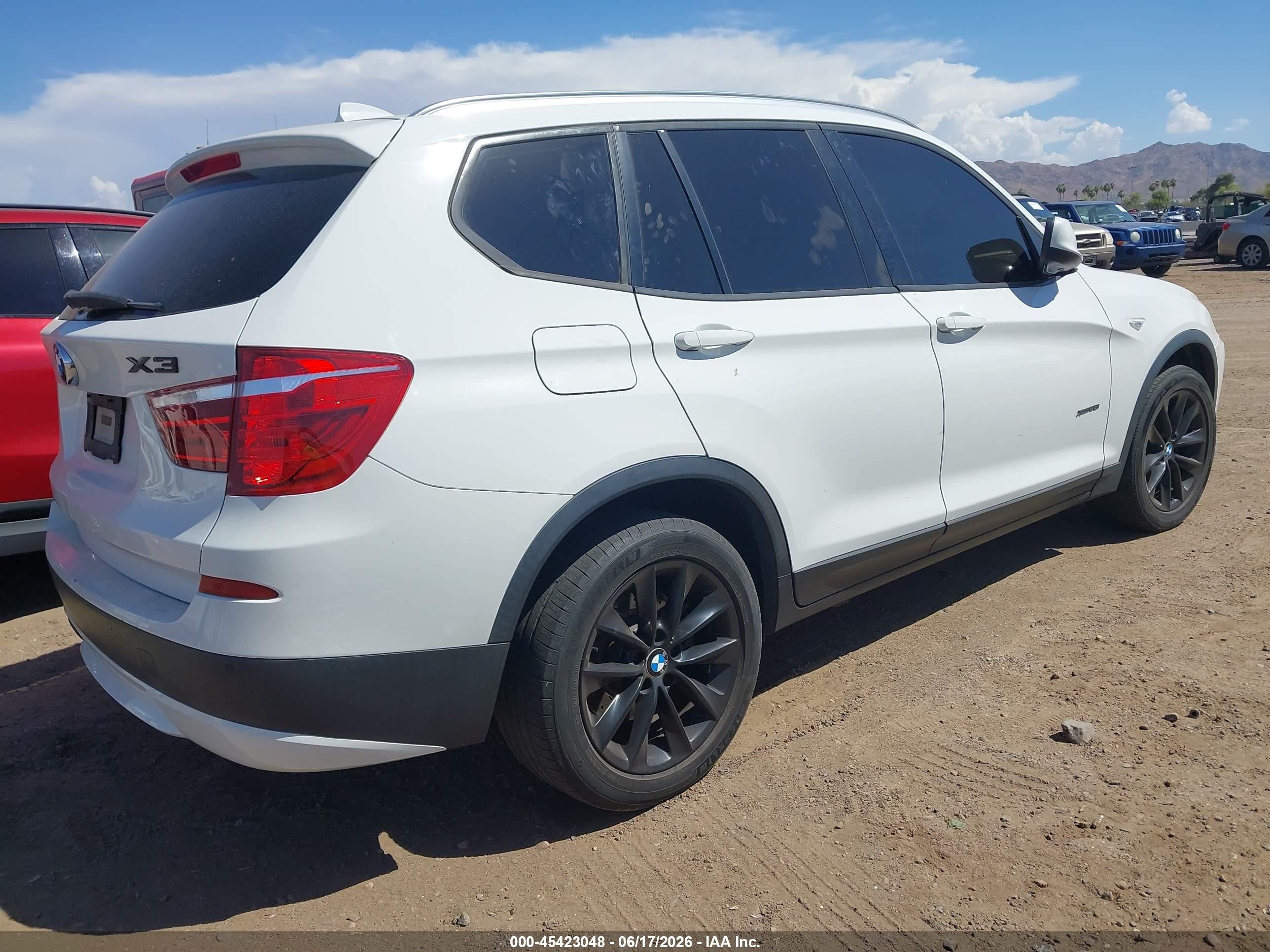 2013 Bmw X3 Xdrive28i White vin: 5UXWX9C51D0D07475