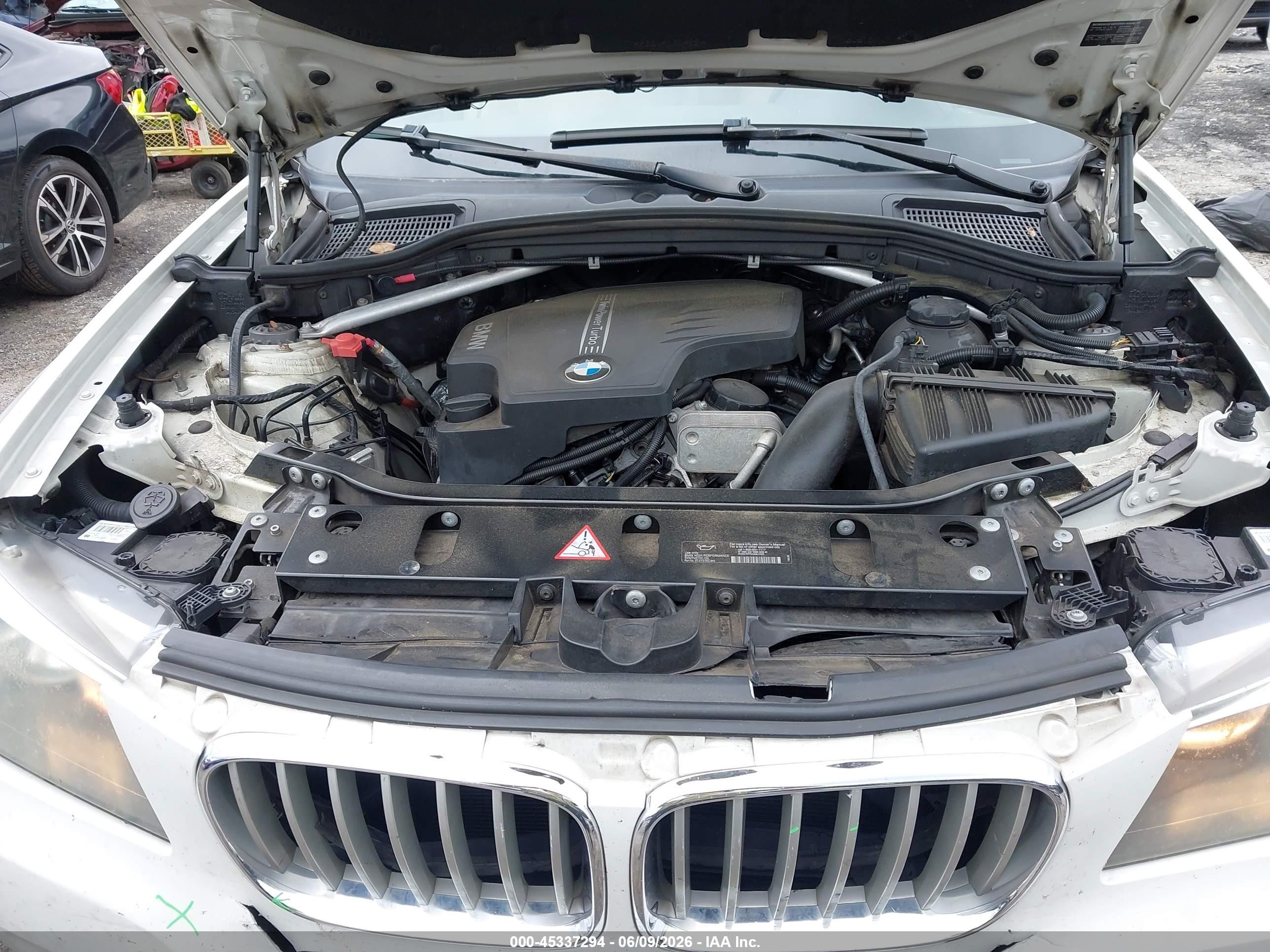2014 Bmw X3 Xdrive28i White vin: 5UXWX9C51E0D11544