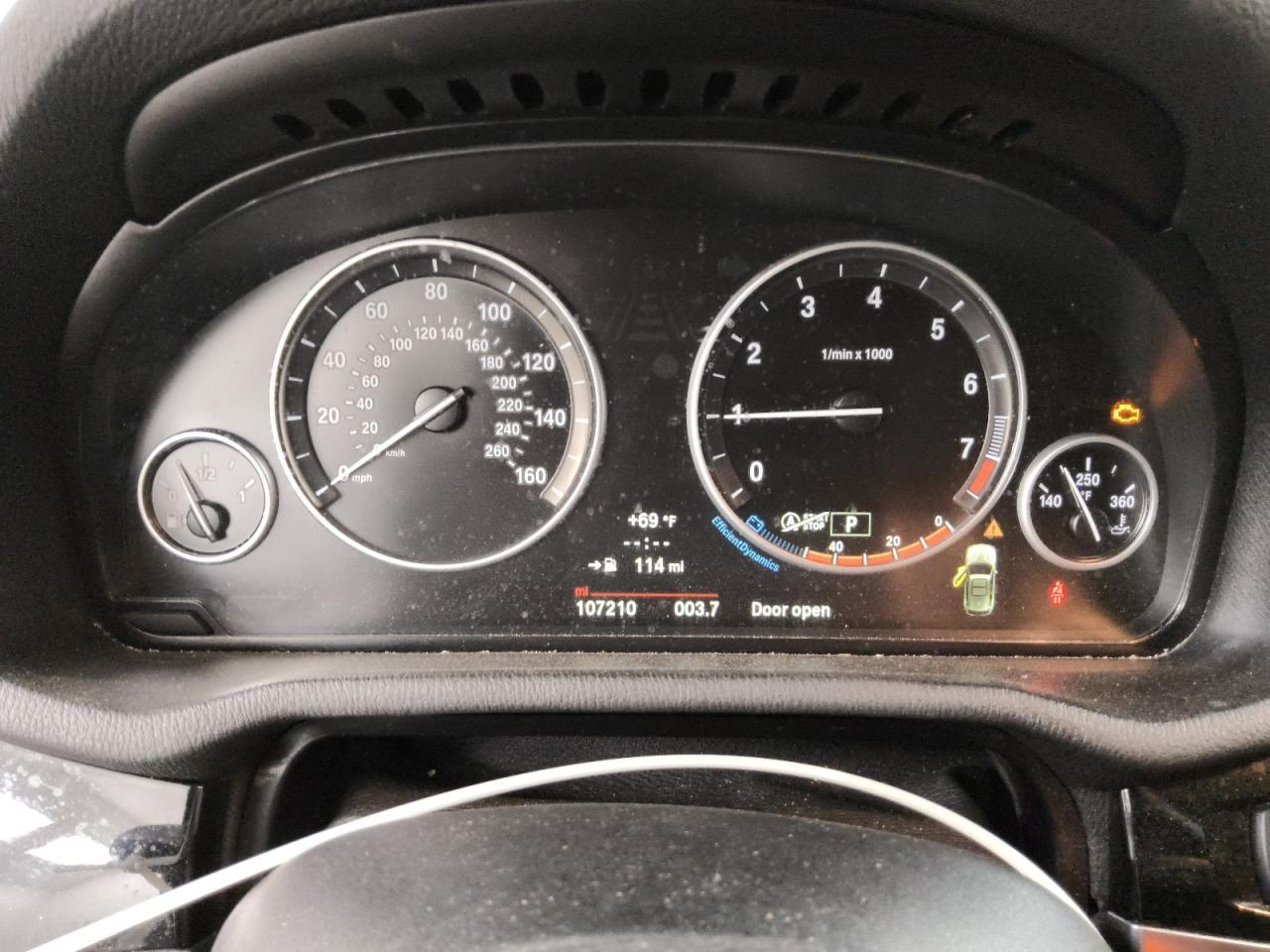 2015 Bmw X3 Xdrive28i White vin: 5UXWX9C51F0D46456 Damage: Warning Light - Engine, On, Unacceptable