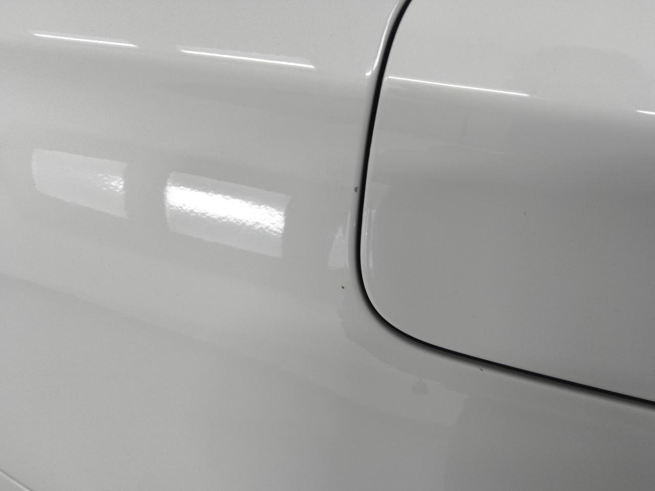 2015 Bmw X3 Xdrive28i White vin: 5UXWX9C51F0D46456 Damage: Right Qtr Panel, Chipped, 2