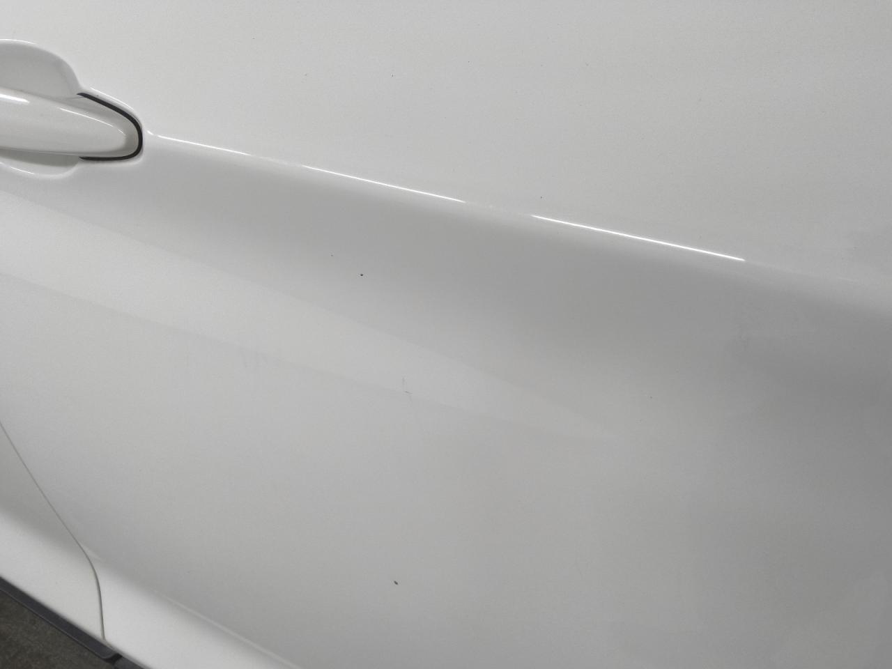 2015 Bmw X3 Xdrive28i White vin: 5UXWX9C51F0D46456 Damage: Right Front Door, Chipped, 2