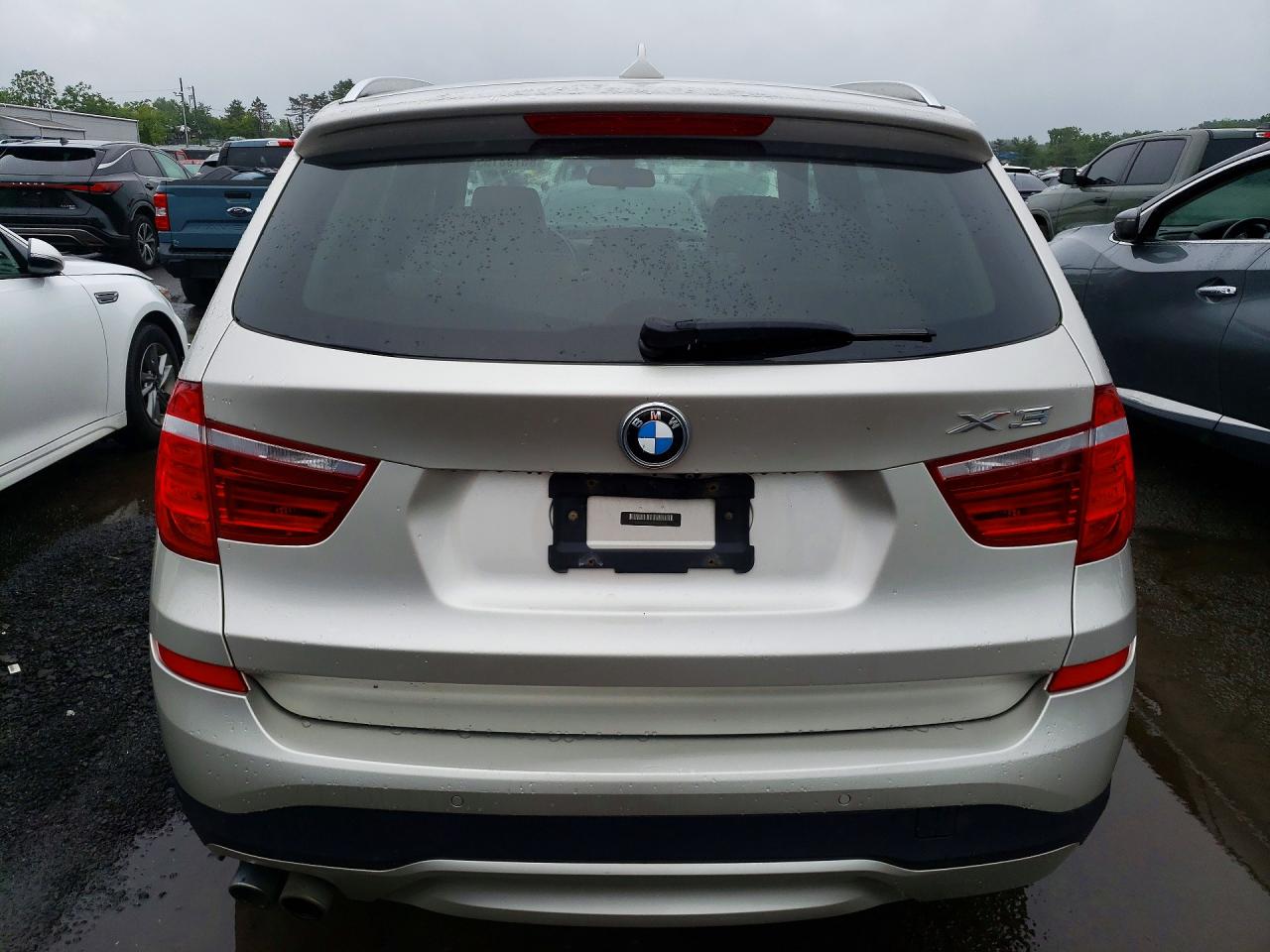 2015 Bmw X3 Xdrive28i Silver vin: 5UXWX9C51F0D49101