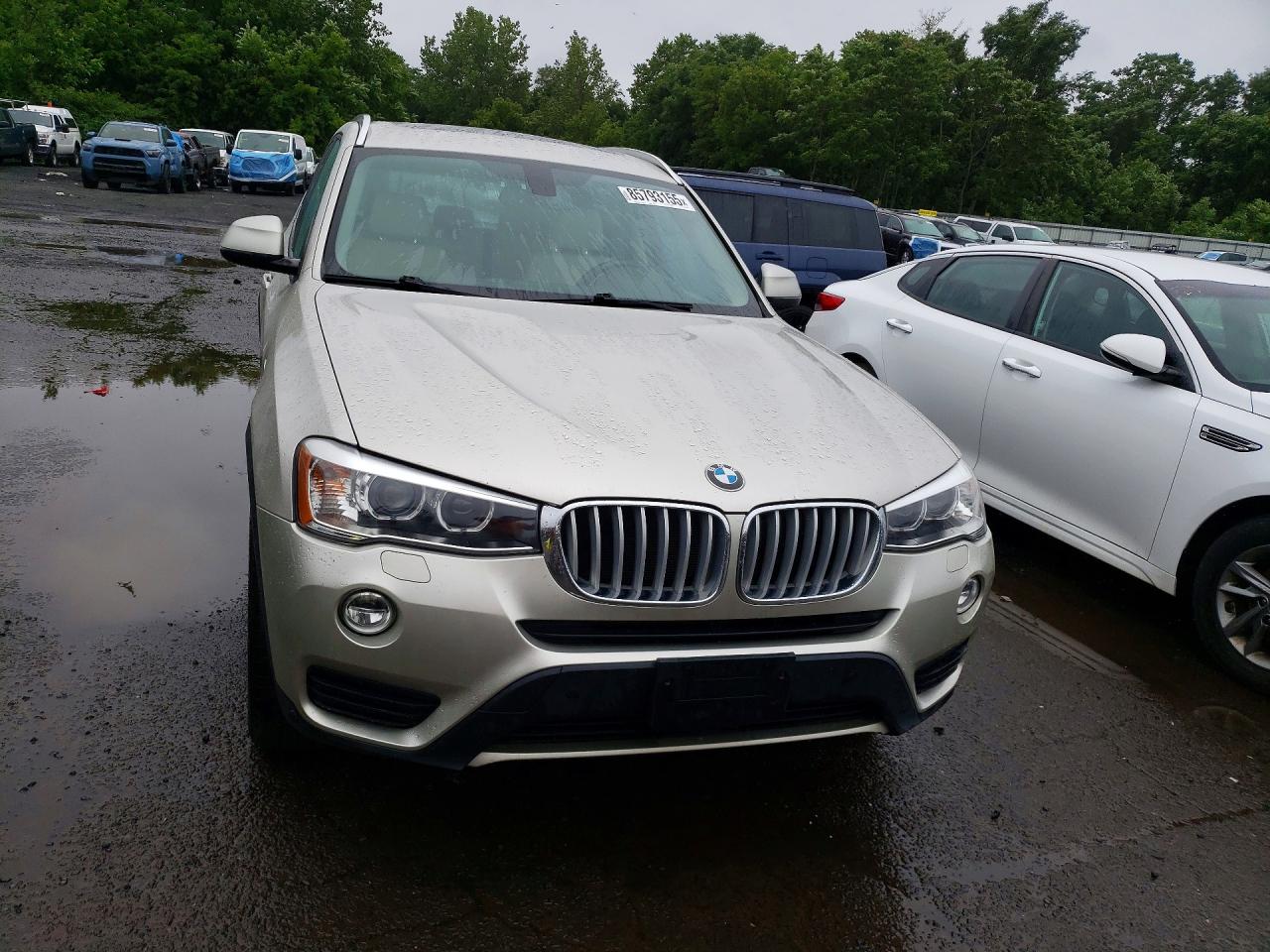 2015 Bmw X3 Xdrive28i Silver vin: 5UXWX9C51F0D49101